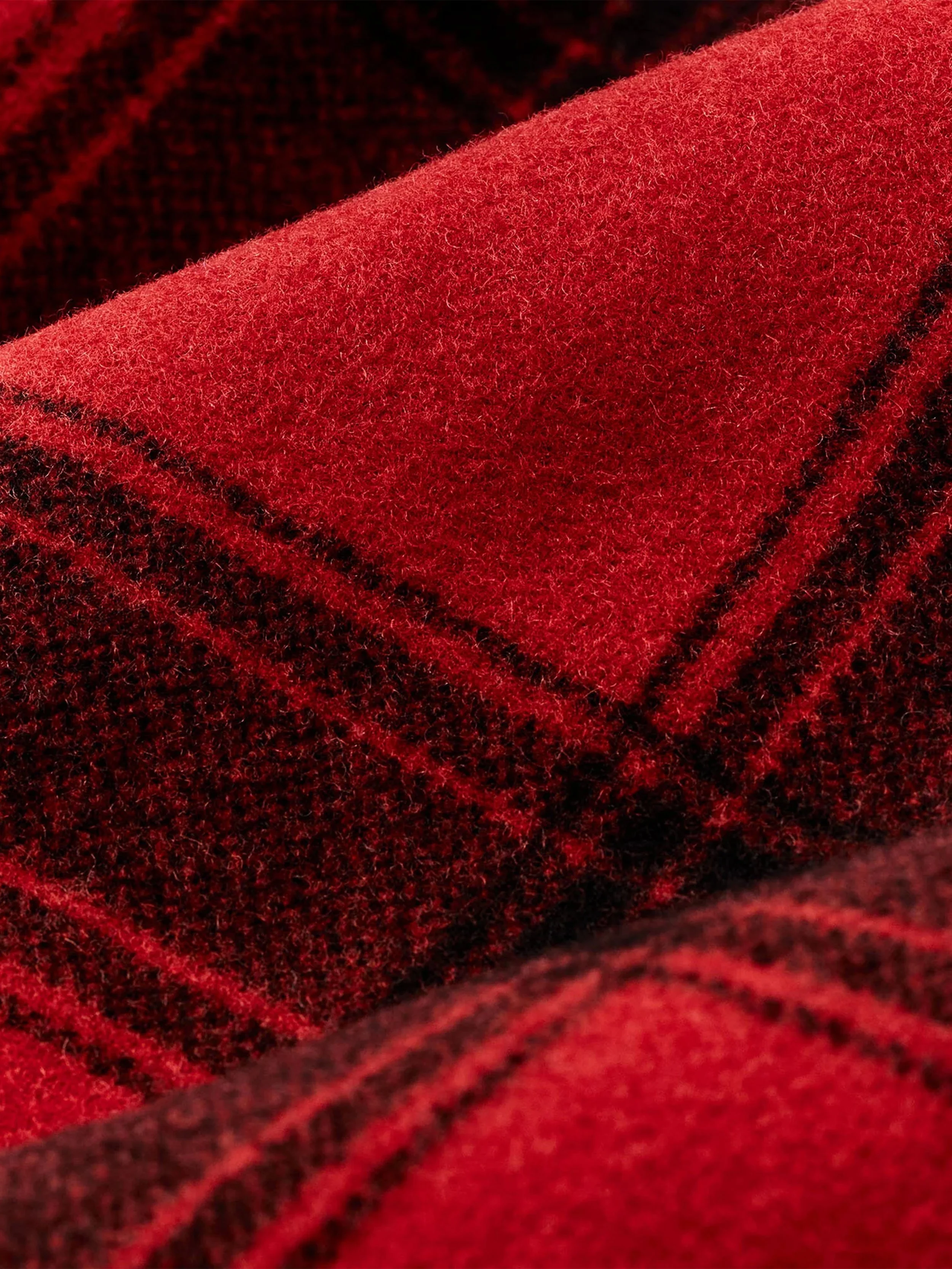 Filson-SPOKANE -INSULATED-CRUISER-Red-Black-6 copia.jpg