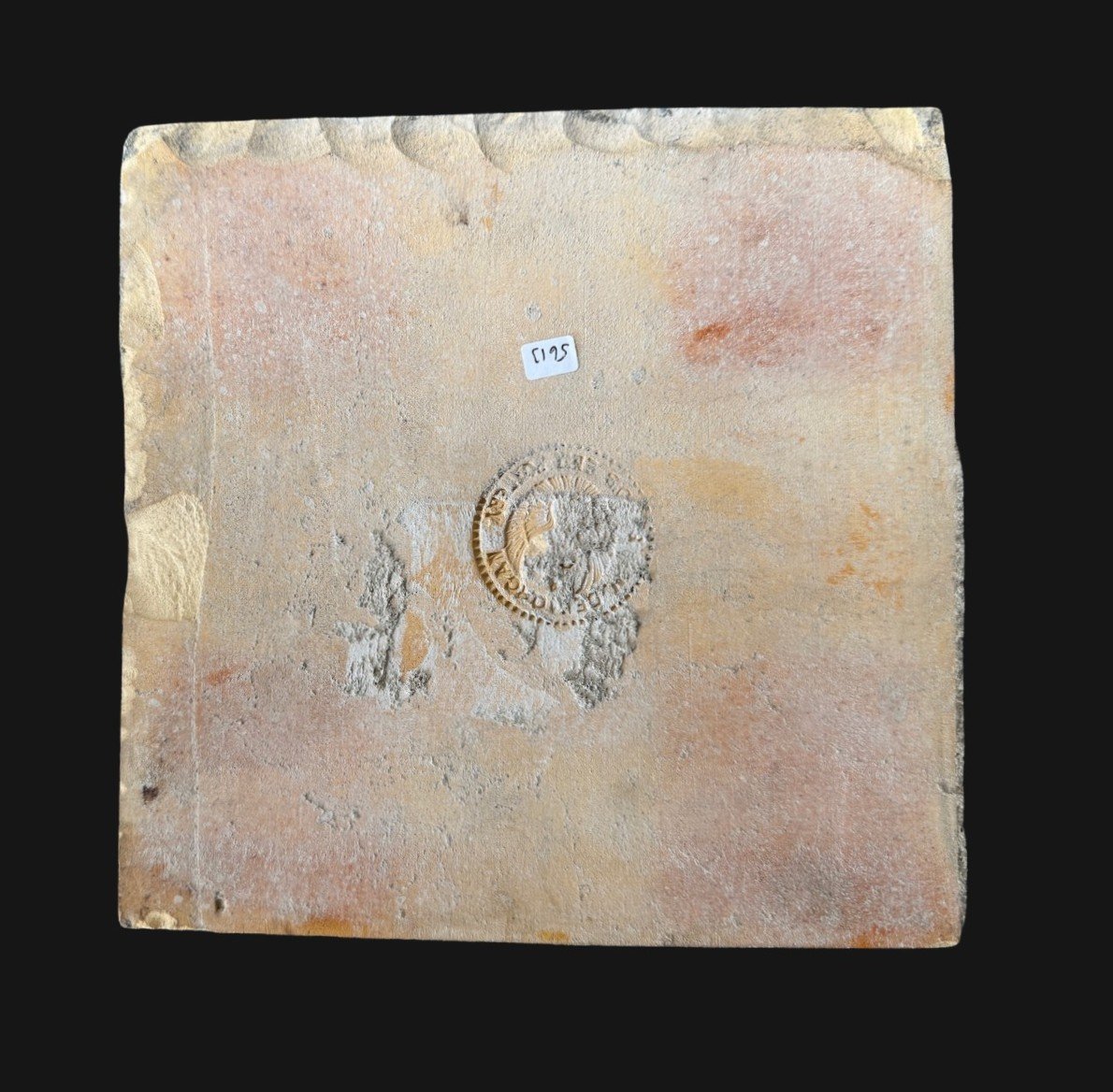5613c William De Morgan Tile.jpg