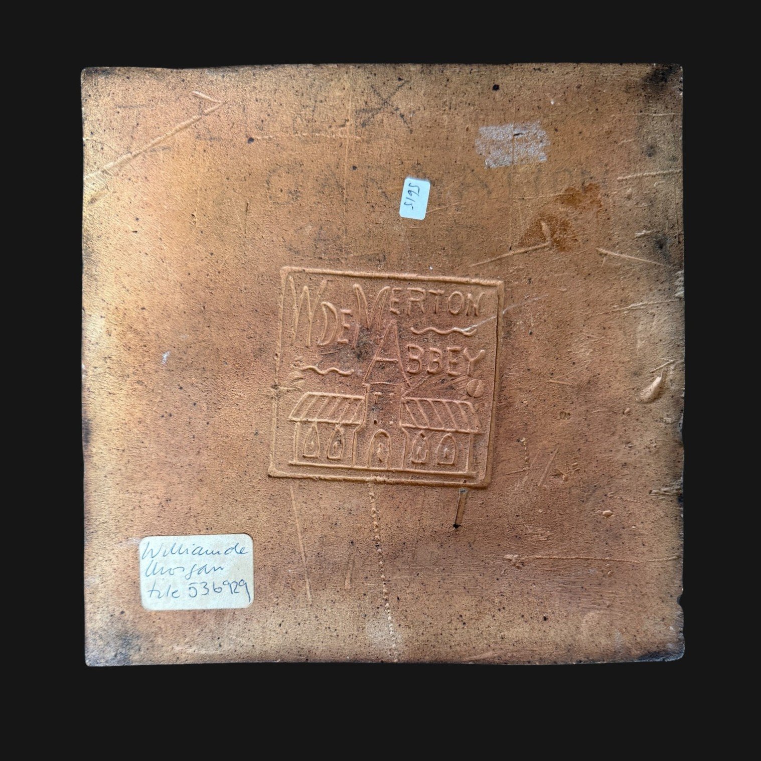 5615d William De Morgan Tile.jpg