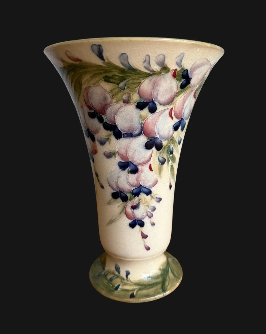 5663 William Moorcroft Vase.jpg
