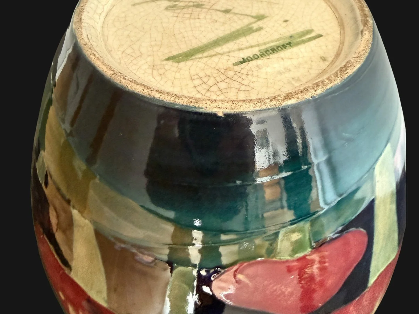 5653g William Moorcroft Claremont Vase.jpg