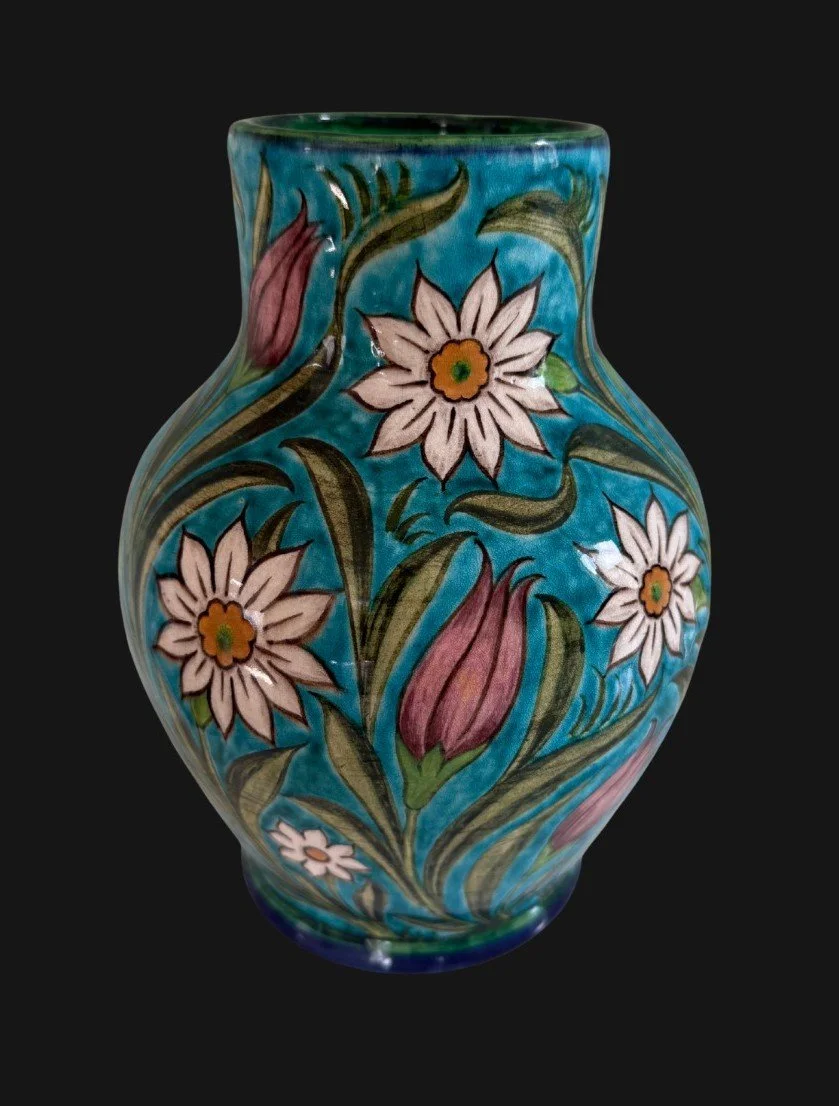 196 Bushey Heath Vase.jpg