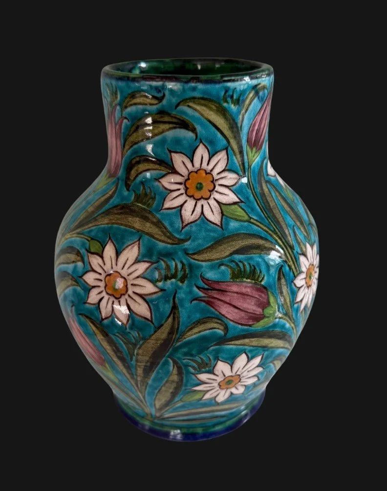 196b Bushey Heath Vase.jpg