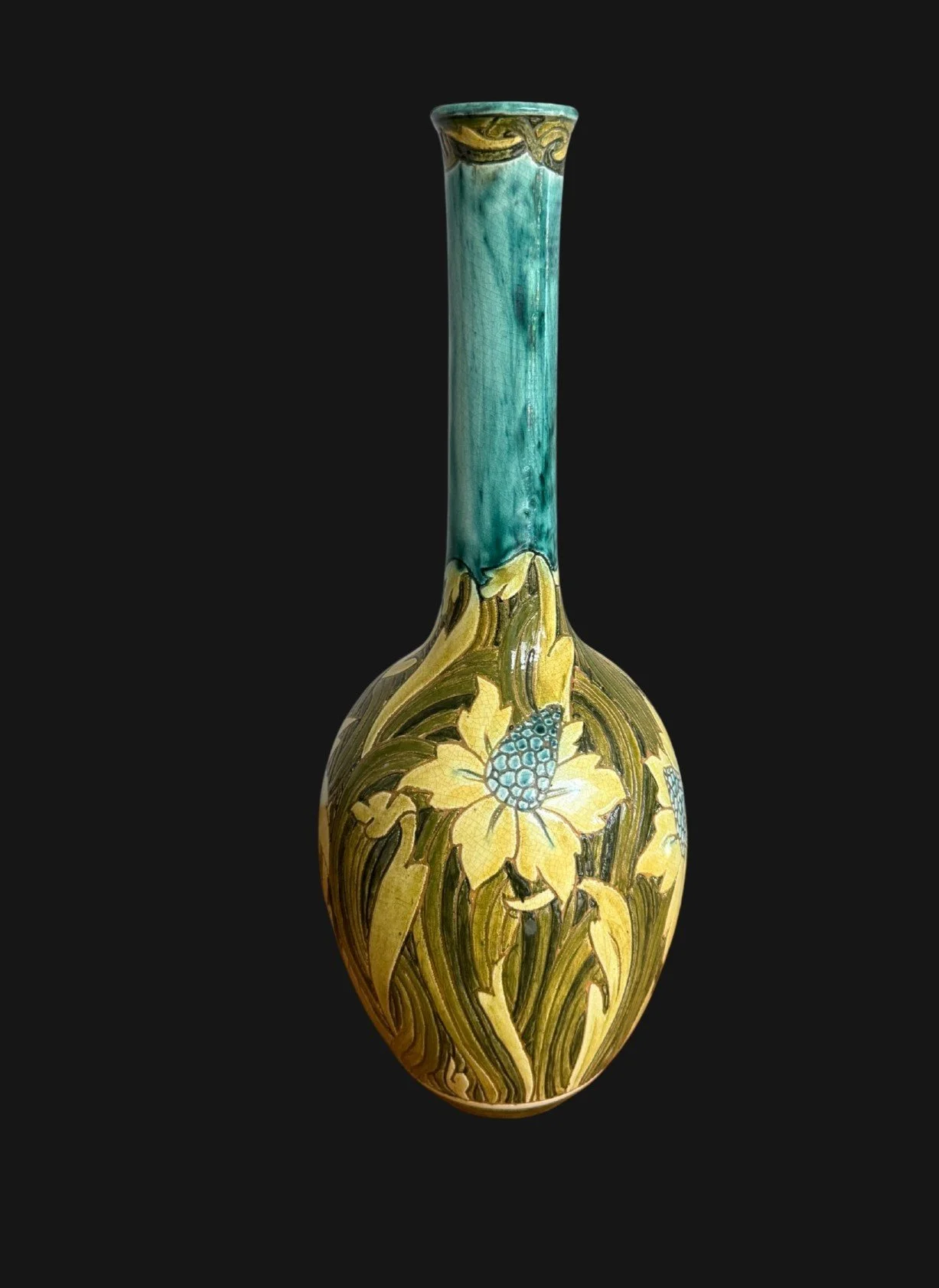 5659a Della Robbia Vase.jpg