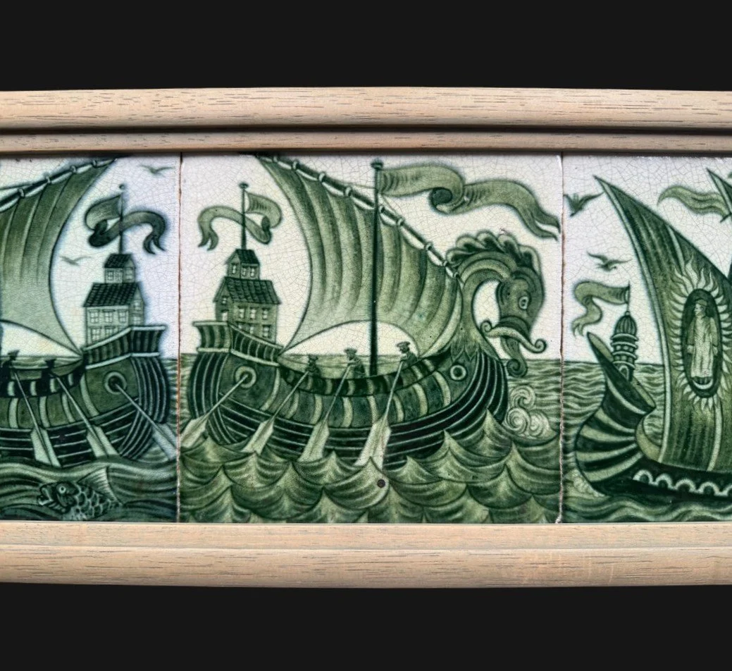 5683b William De Morgan Tile Panel.jpg