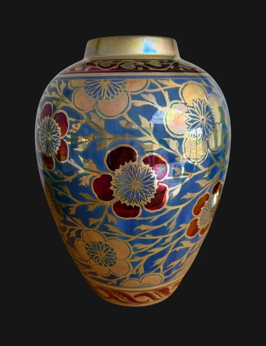 5661a Pilkington's Royal Lancastrian Vase.jpg
