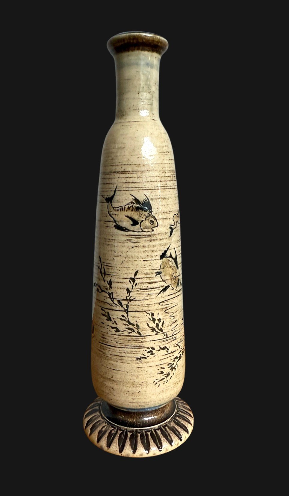 5576b Martin Brothers Vase.jpg