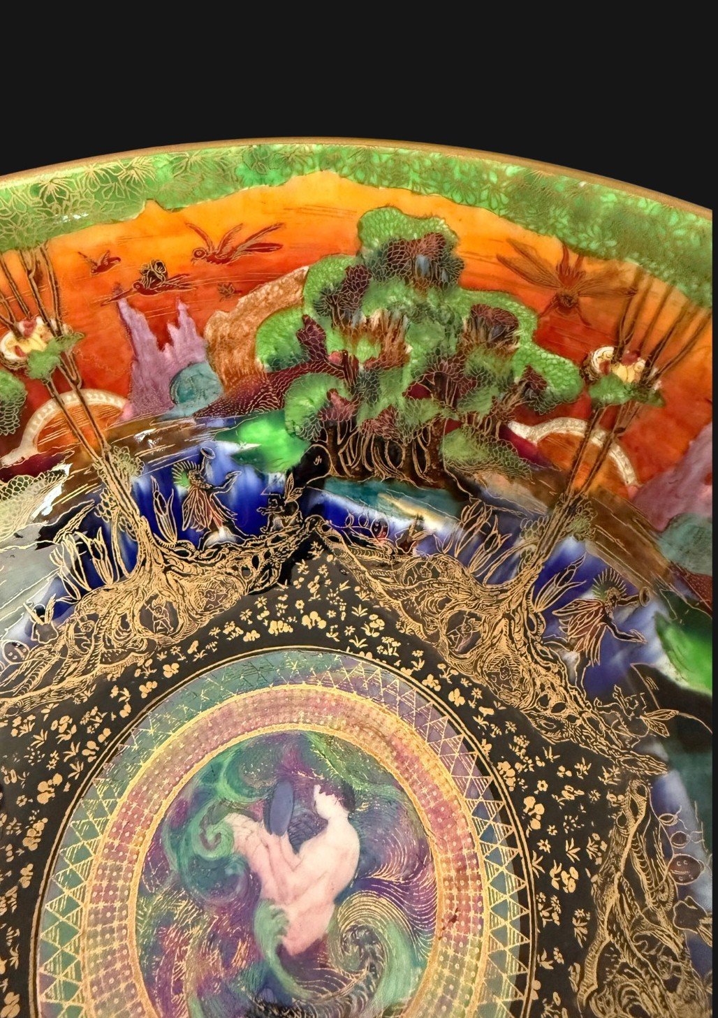 5674a Wedgwood Fairyland Bowl.jpg