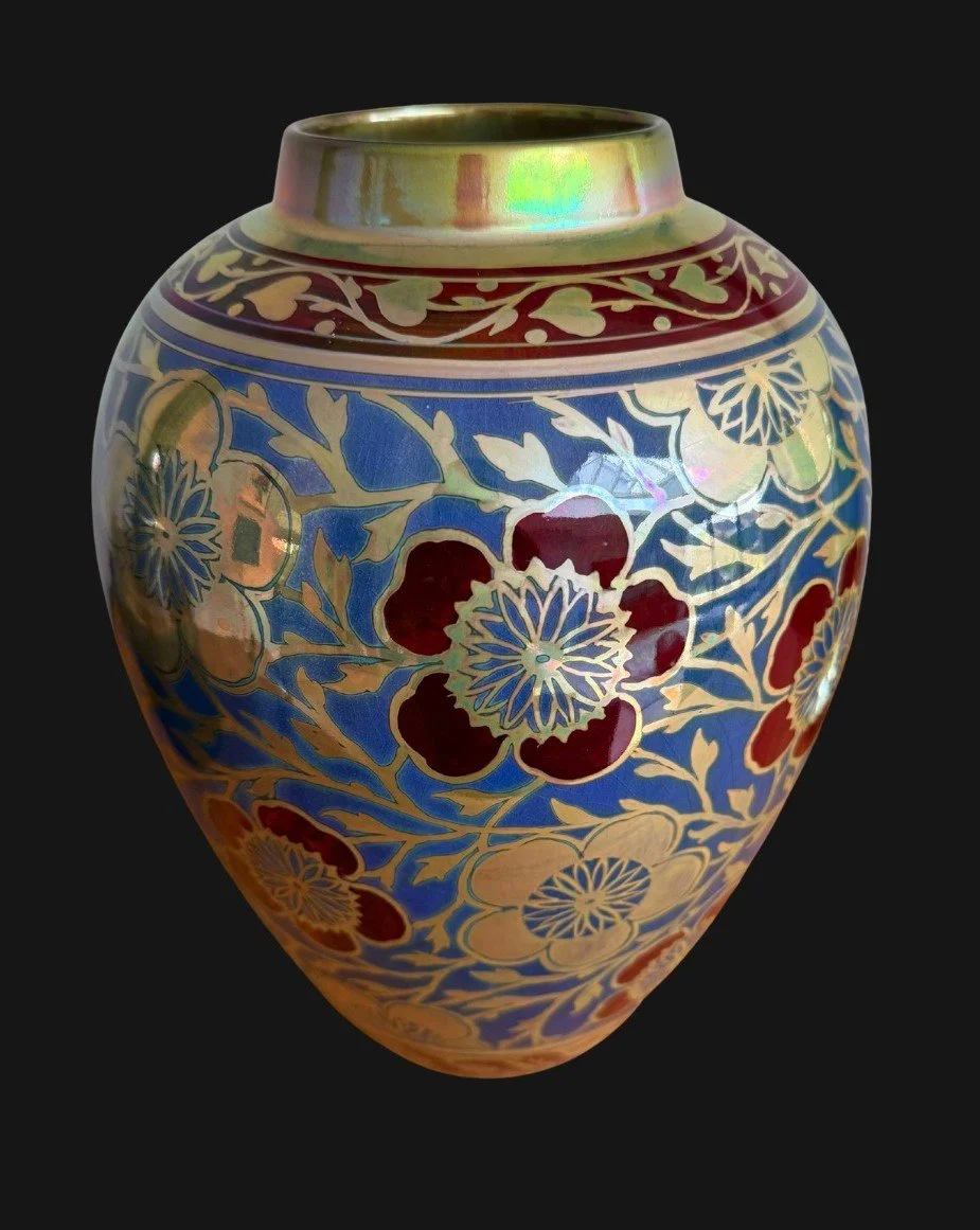 5661b Pilkington's Royal Lancastrian Vase.jpg