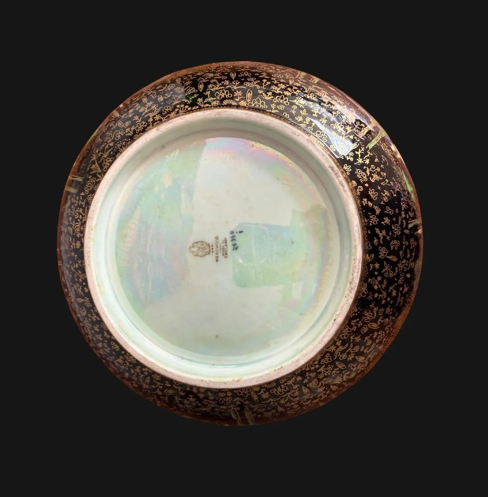 5674j Wedgwood Fairyland Bowl.jpg