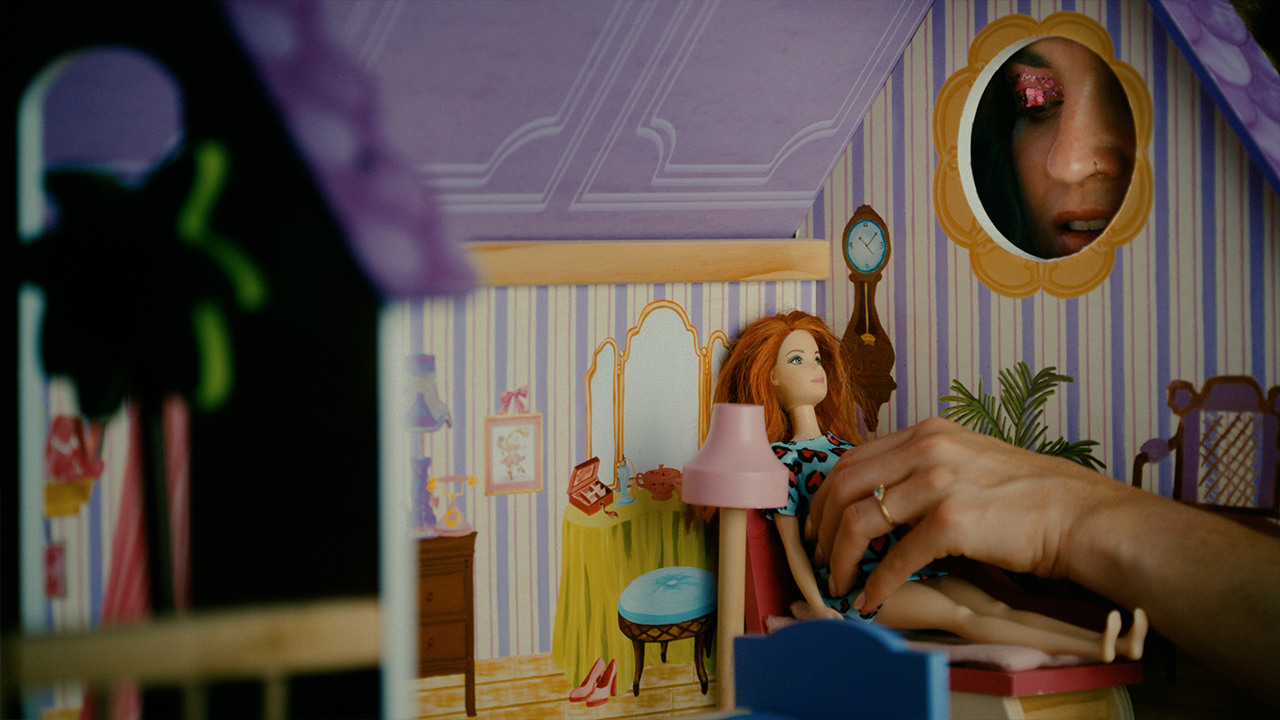 STILLS for SOCIALS_20.png