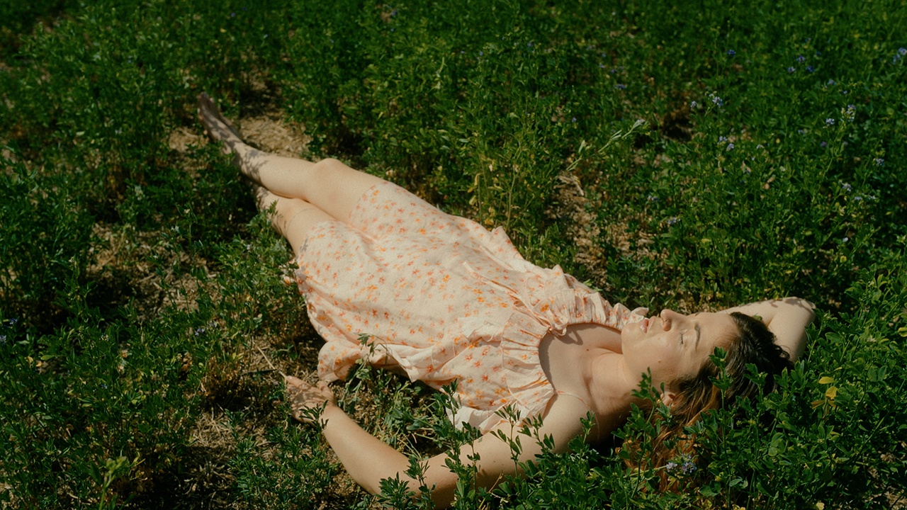 STILLS for SOCIALS_08.png