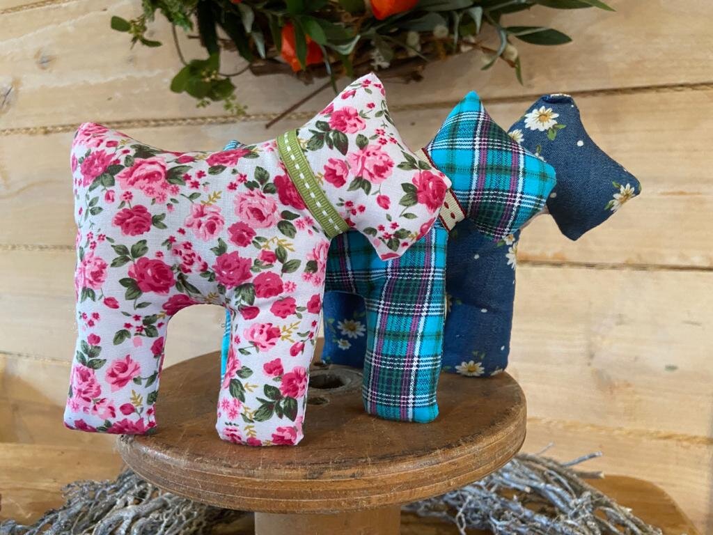 lavender dogs2.JPG