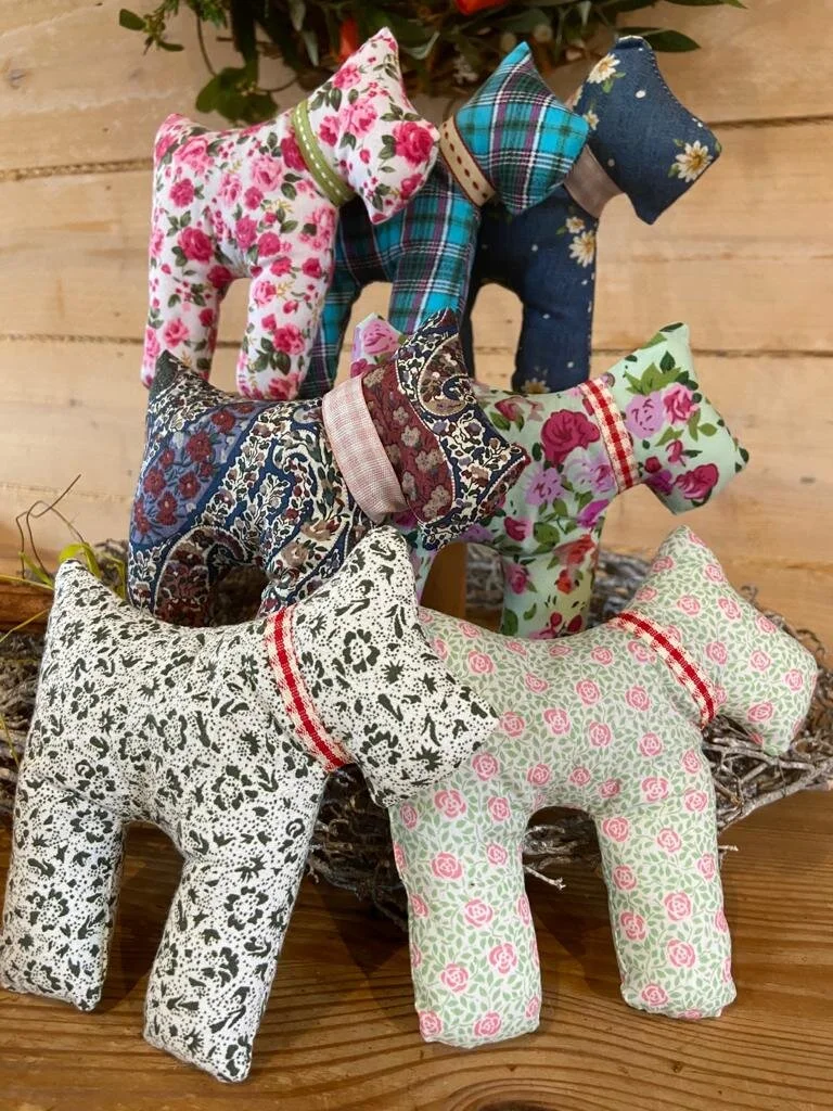 lavender dogs.JPG