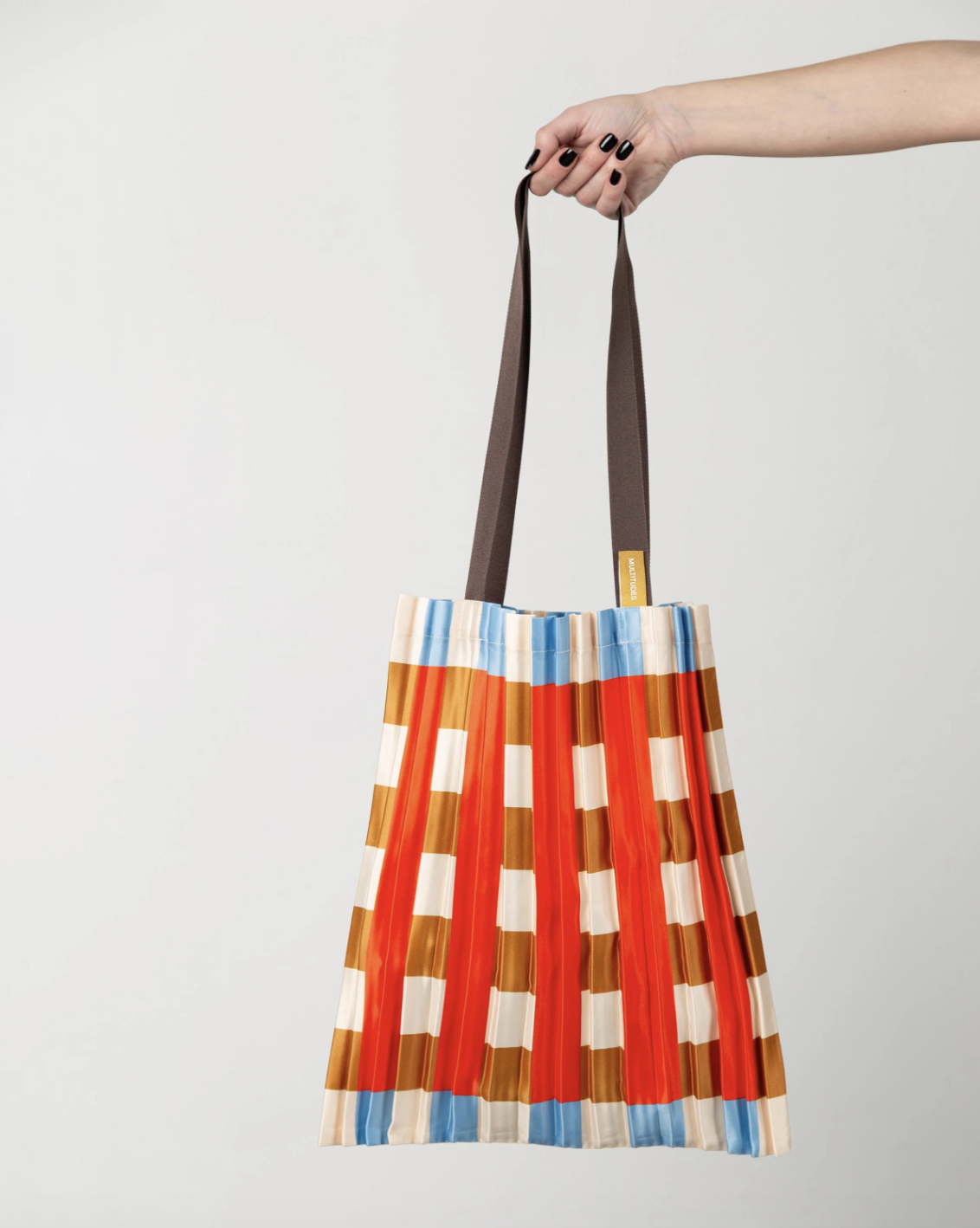 Multitudes Marsala Tote Satin.png