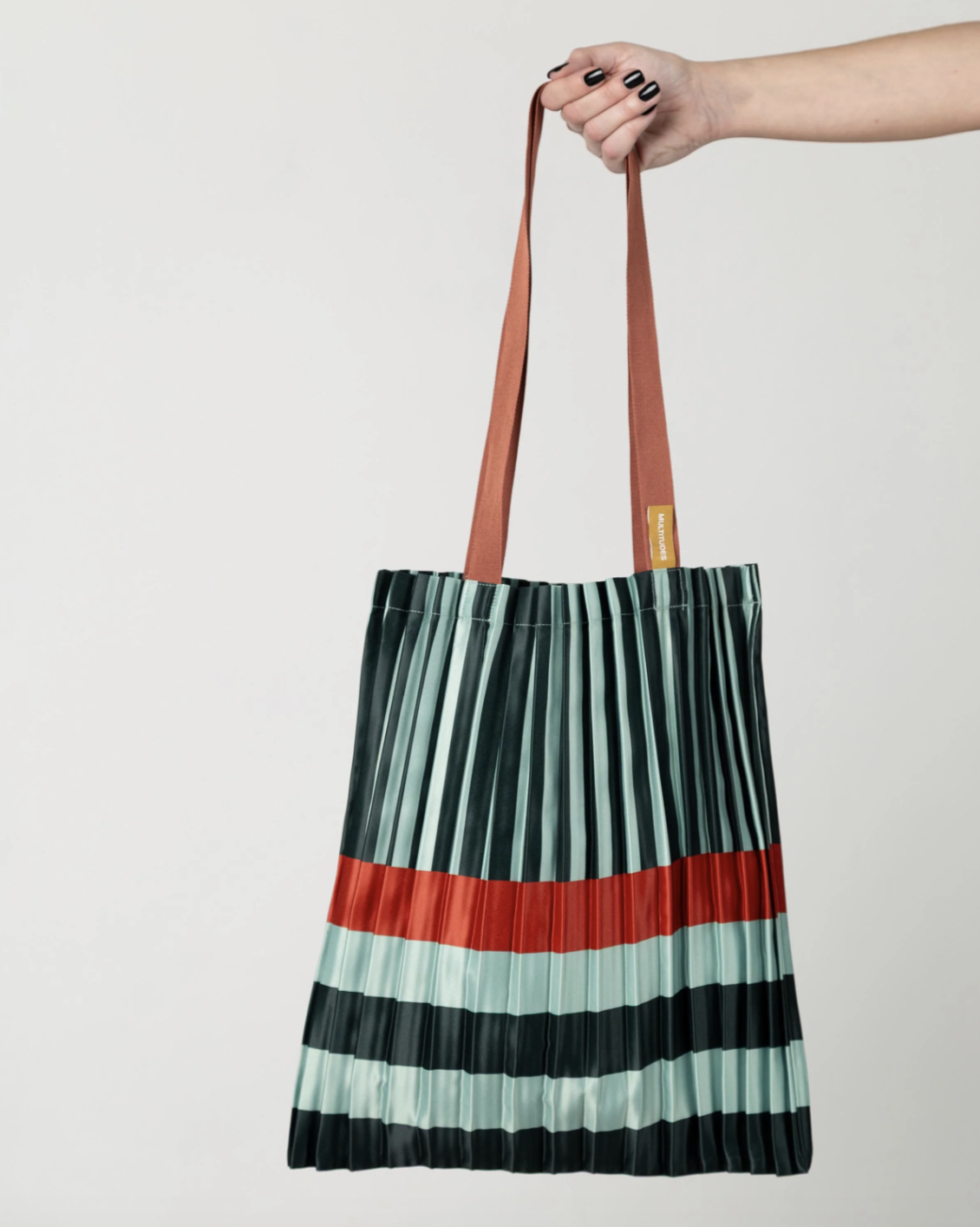 Multitudes SMERALDA.png