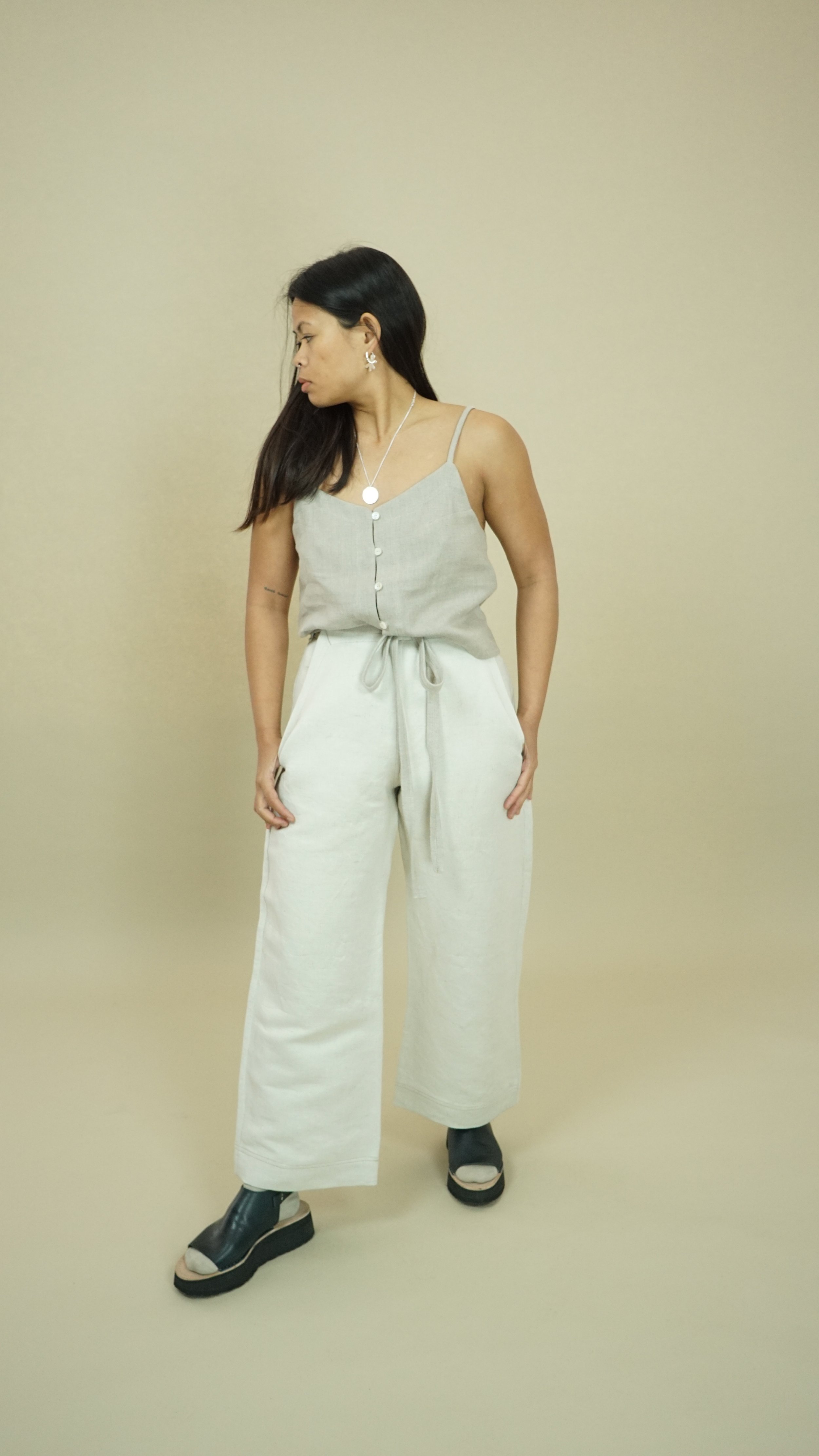 Wide leg Enclose Trouser in Hemp