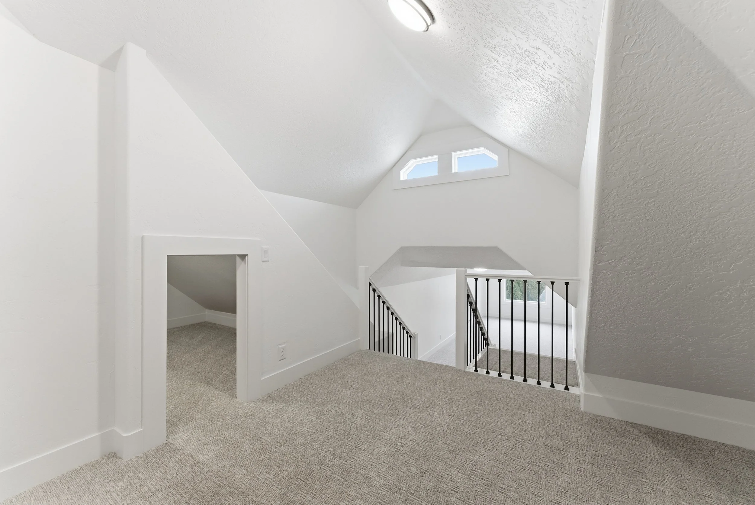 Jasmine Listing-46.jpg