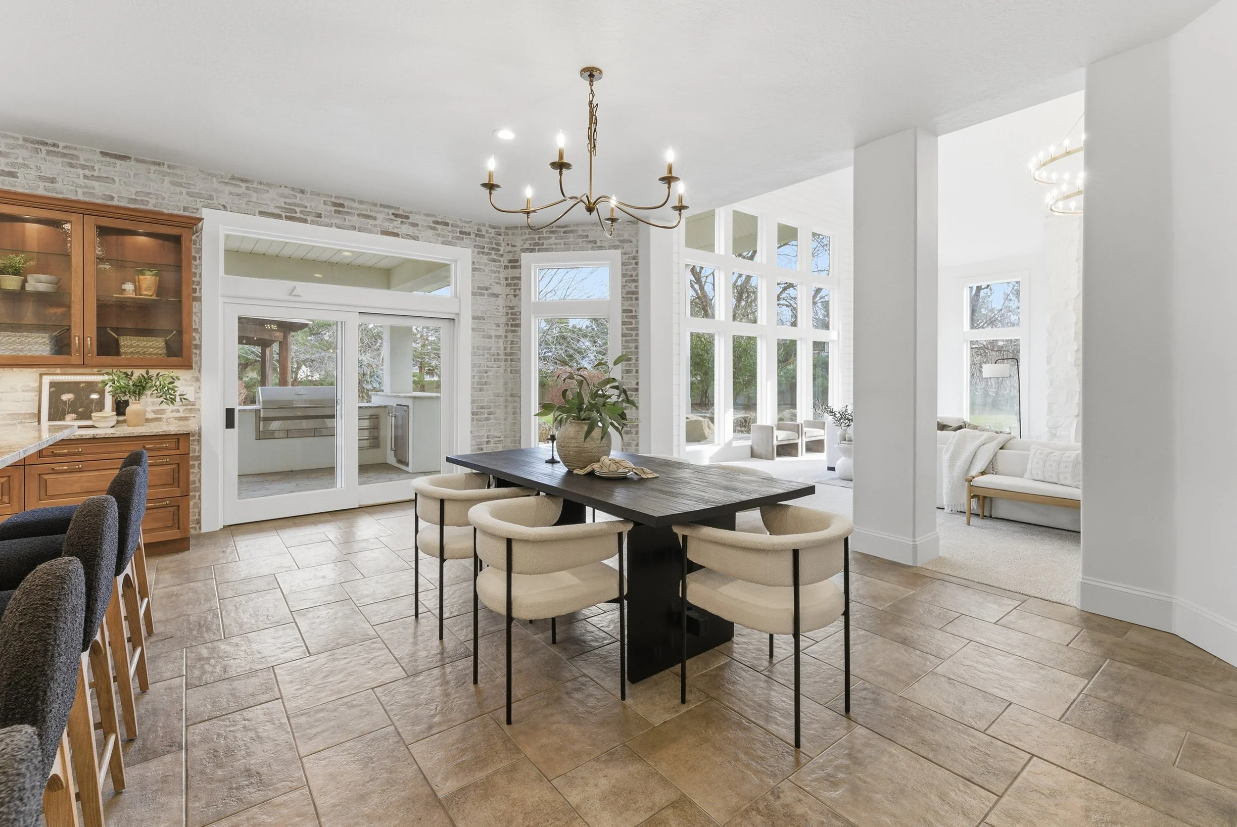 Jasmine Listing-22.jpg