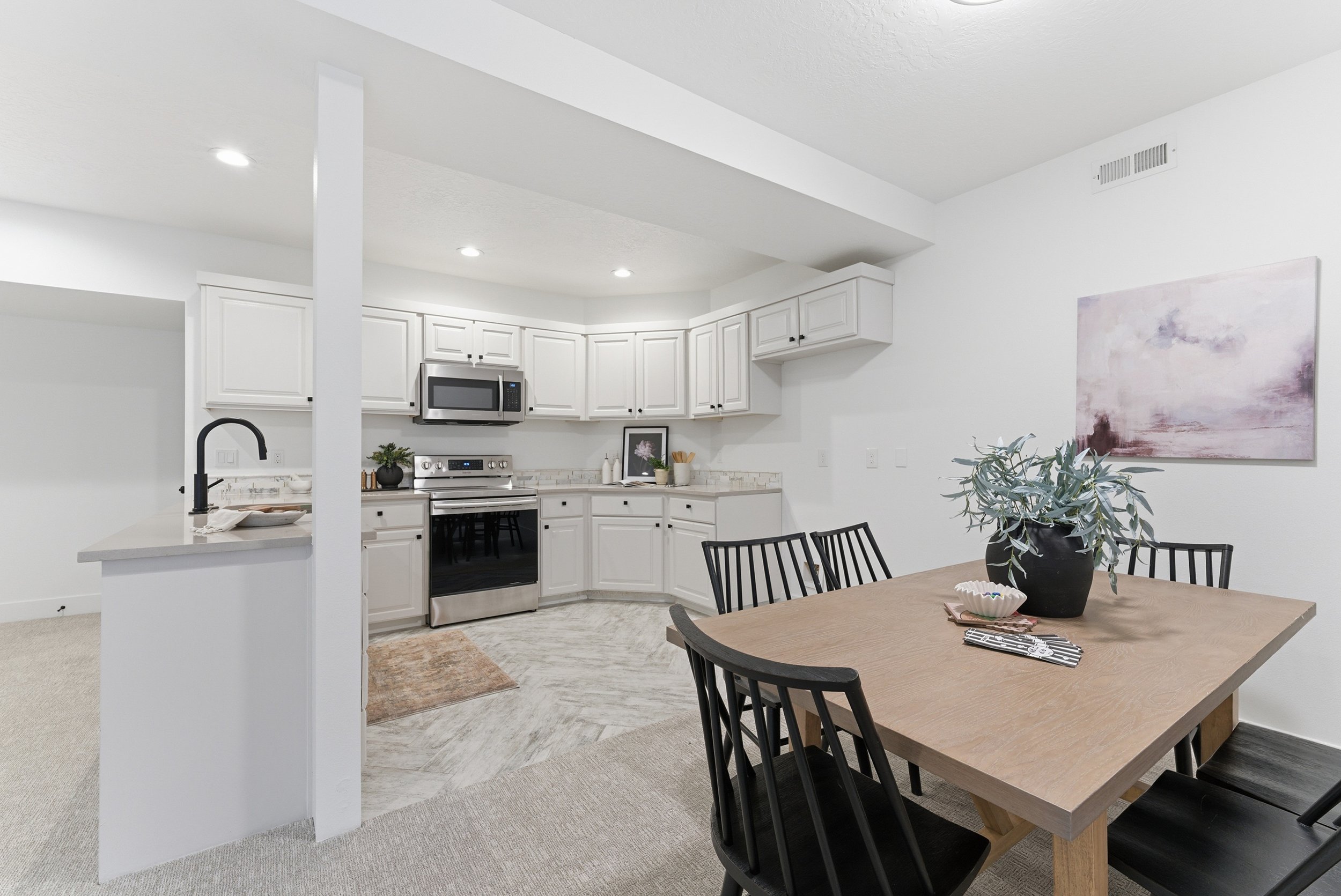 Jasmine Listing-53.jpg