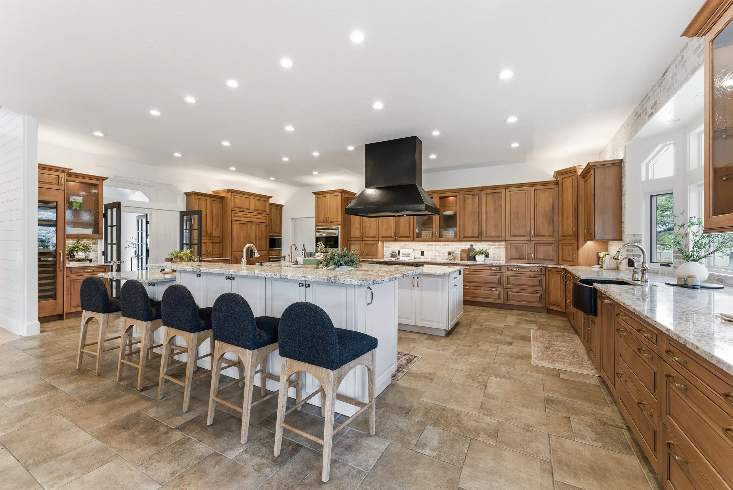 Jasmine Listing-12.jpg