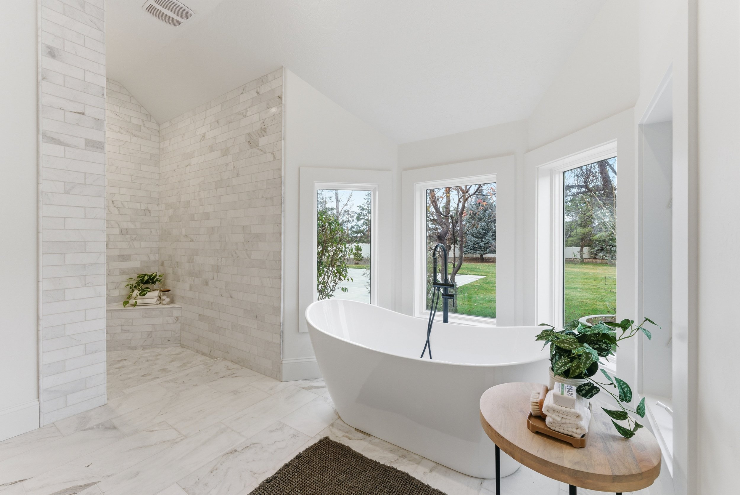 Jasmine Listing-33.jpg