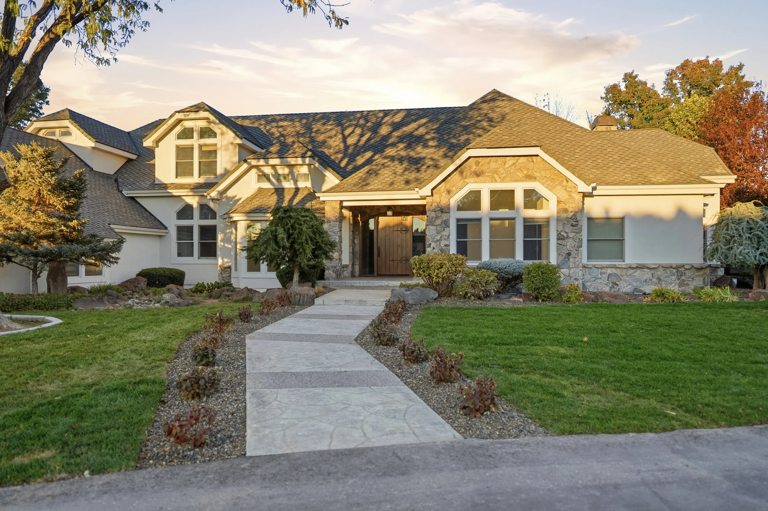 Jasmine Exterior-23.jpg