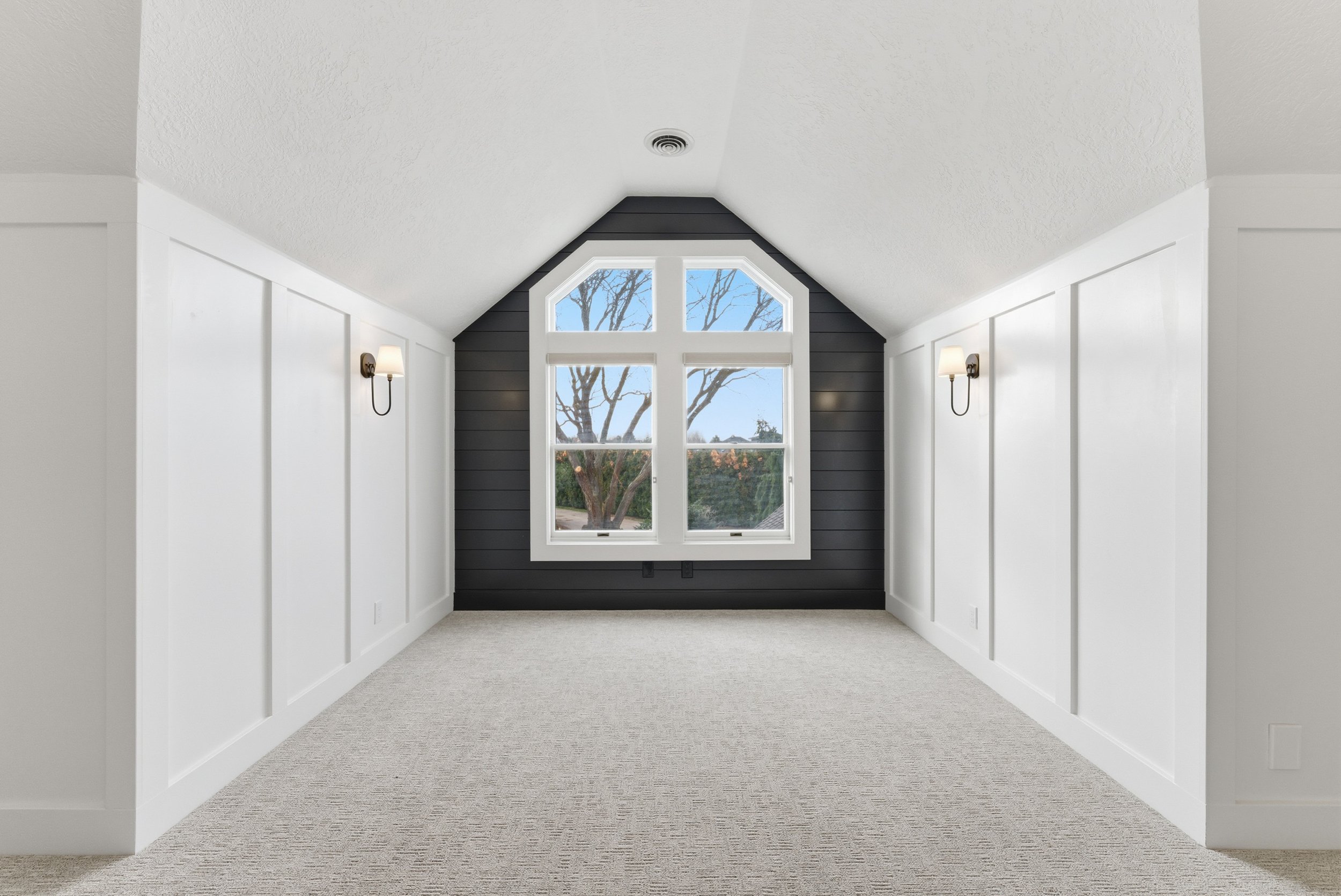 Jasmine Listing-42.jpg