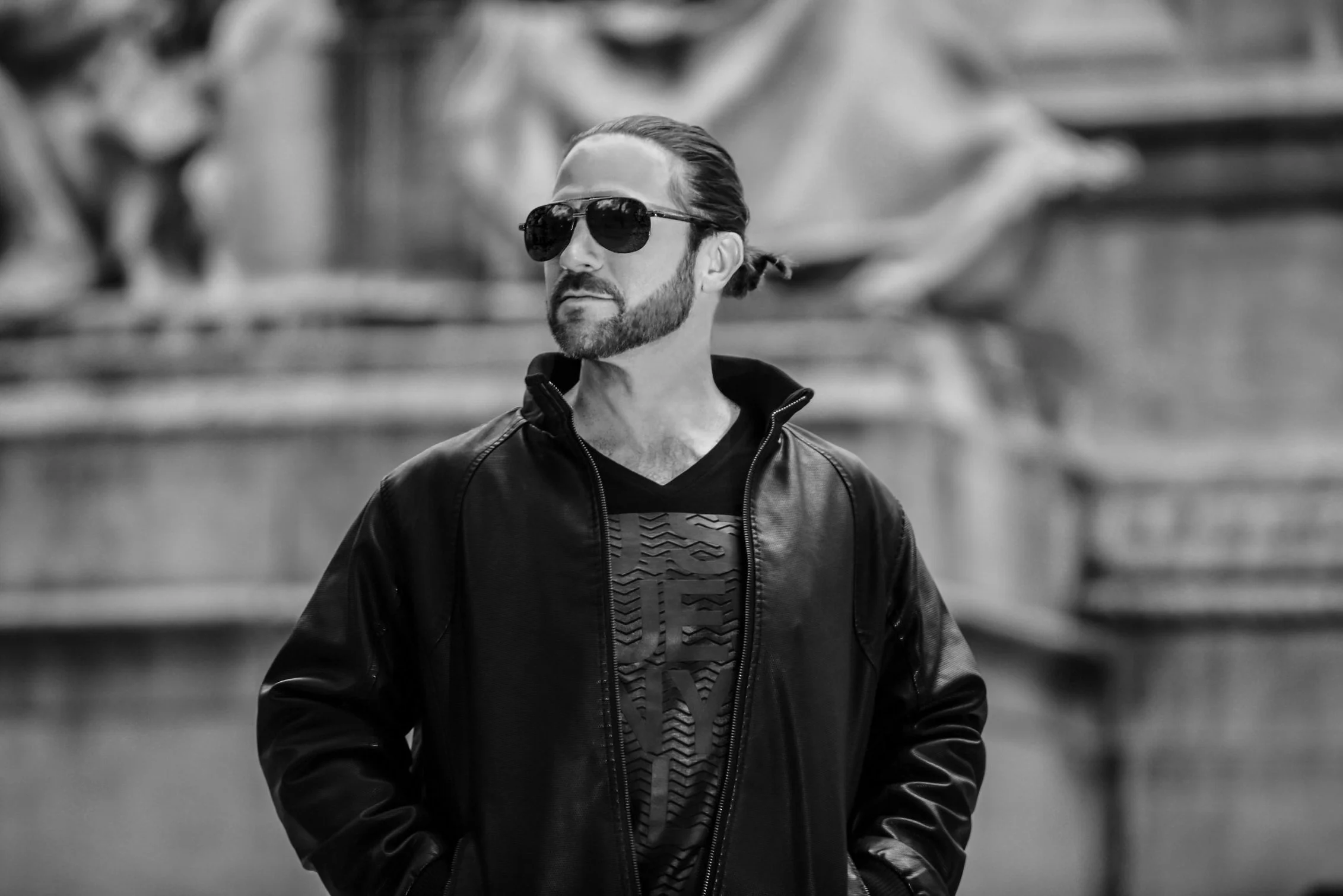 Male Escort for Women, Dating, Relationships, Companionship, Travel Companion