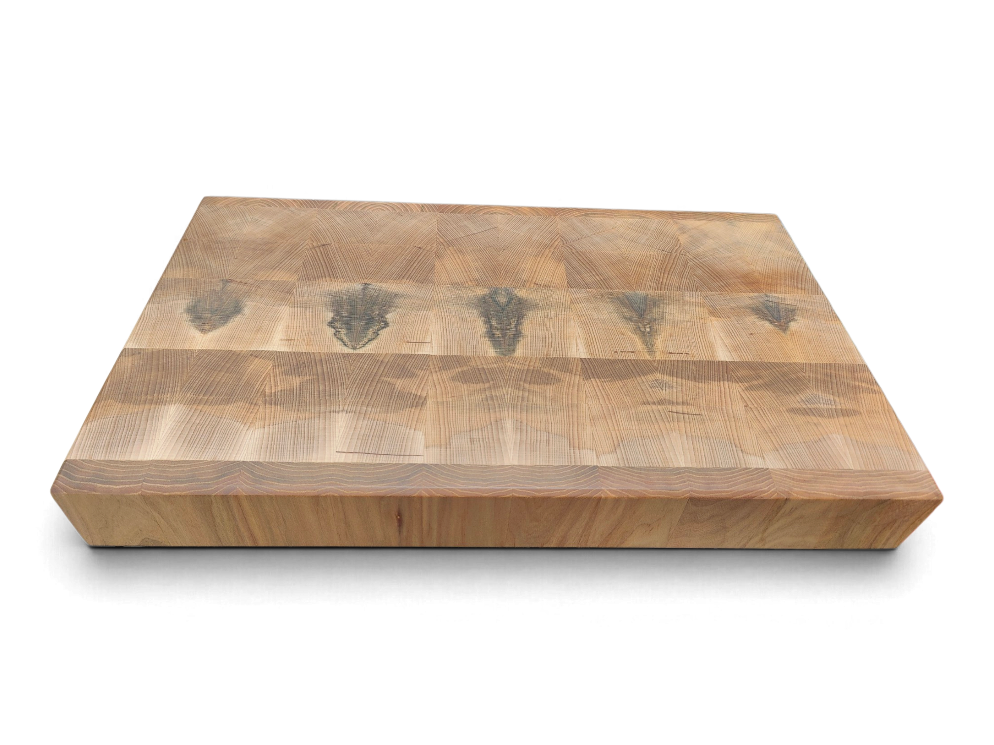 Rare Irish wych elm in an end grain chopping board, close detail