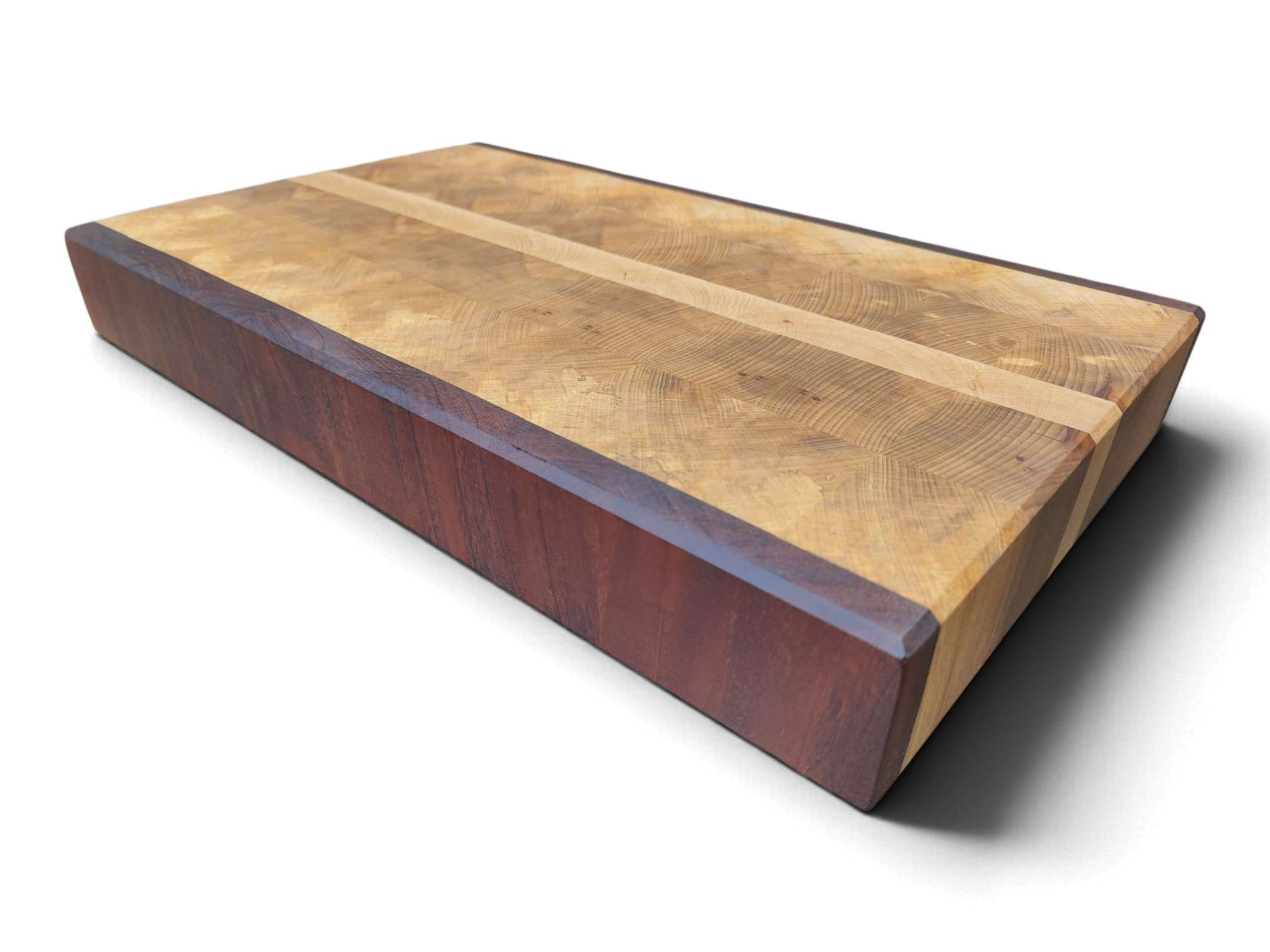 Side profile of a 63mm thick Irish end grain chopping board