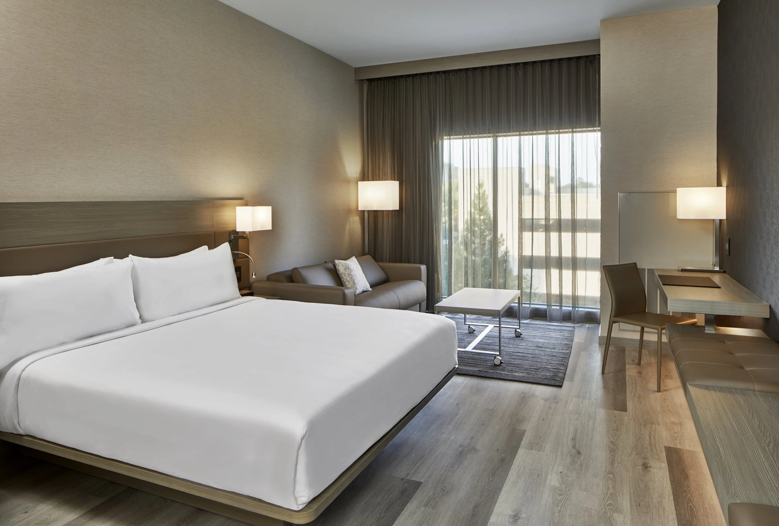 AC Hotel Durham-12-King_Extended.jpg