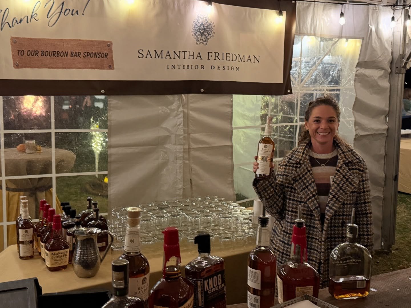 My 4th year sponsoring the Landon oyster roast &mdash; second year as co-chair. Great community (adults only) event! 🦪🍷 

#communitysupport #landonschool #oysterroast #landonlife