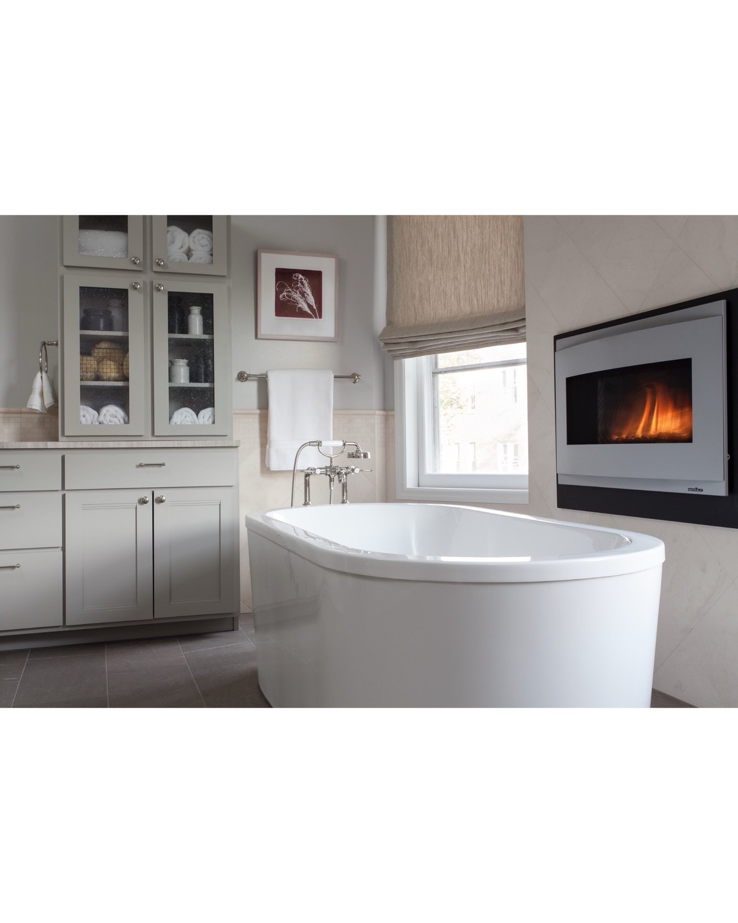 Let&rsquo;s talk about fireplaces because brrrr! 🥶

Beyond their obvious function, a fireplace has the power to anchor a room. It naturally draws the eye, sets the tone, and often becomes a focal point around which everything else is arranged.

What