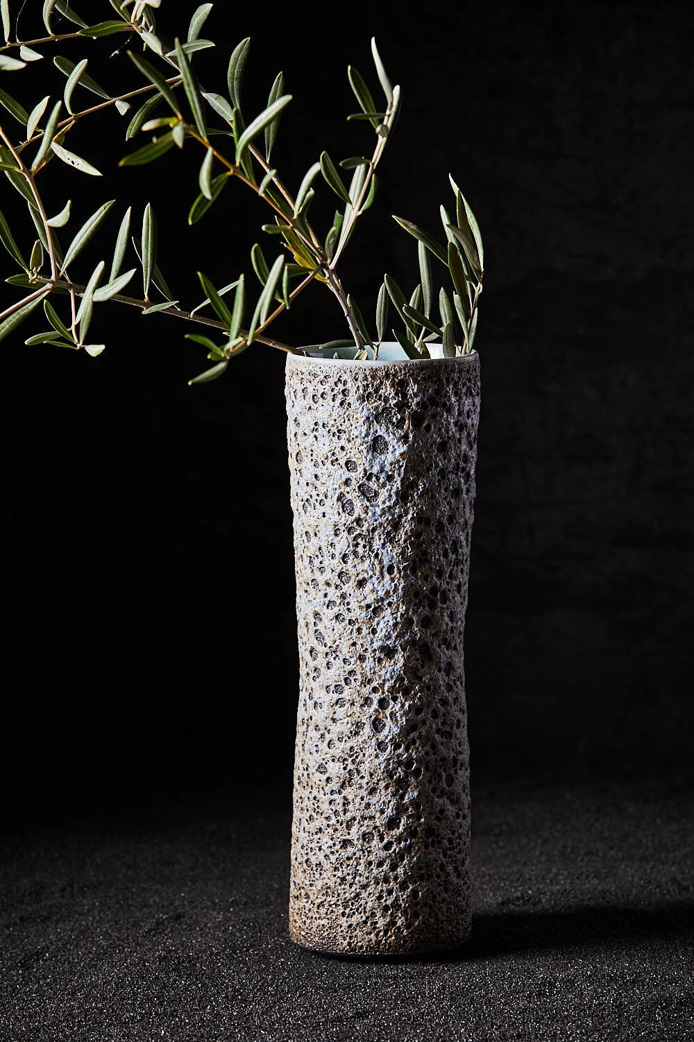Adrian-Gonzalez-vase.jpg