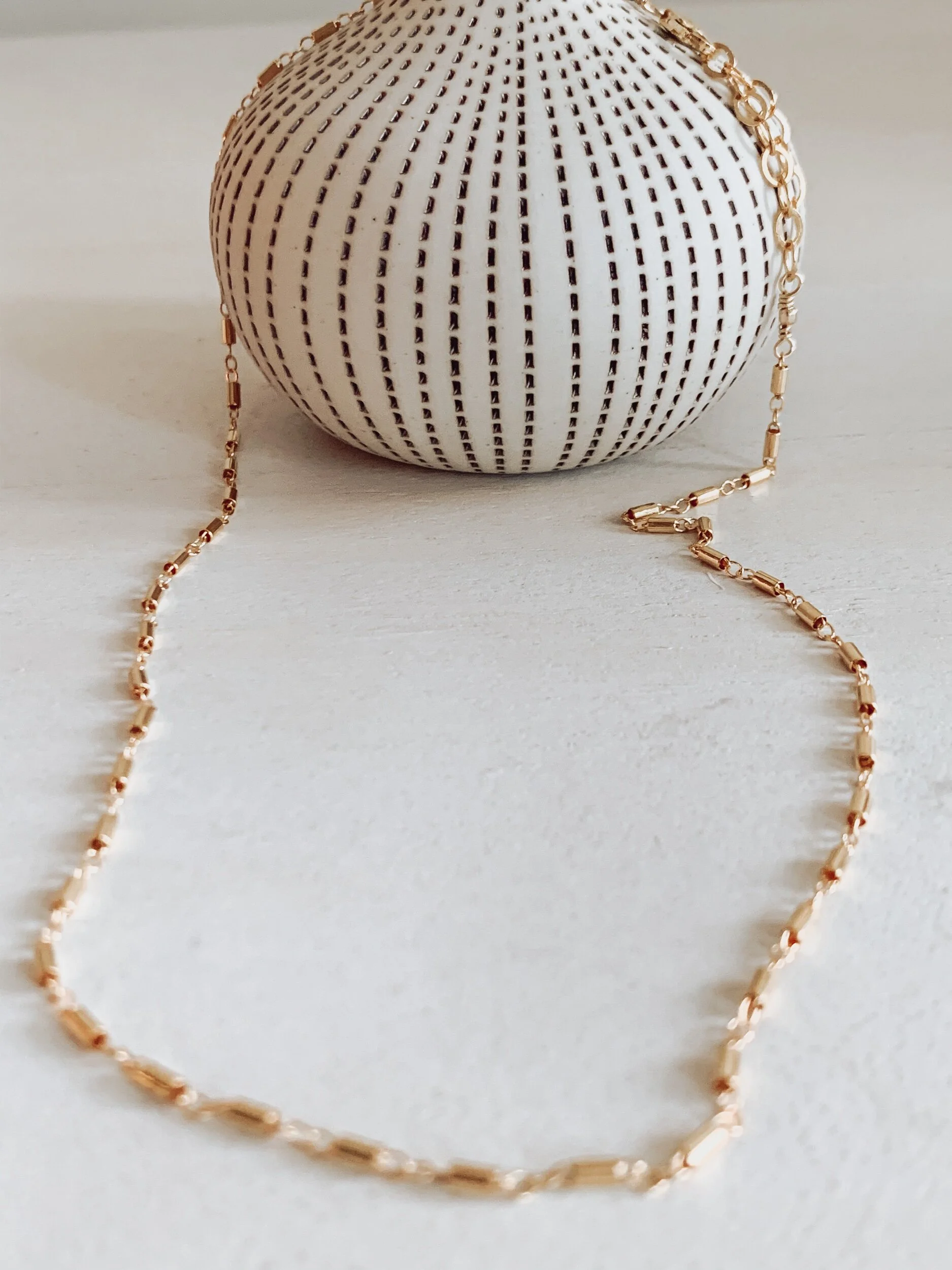Gold bar chain necklace