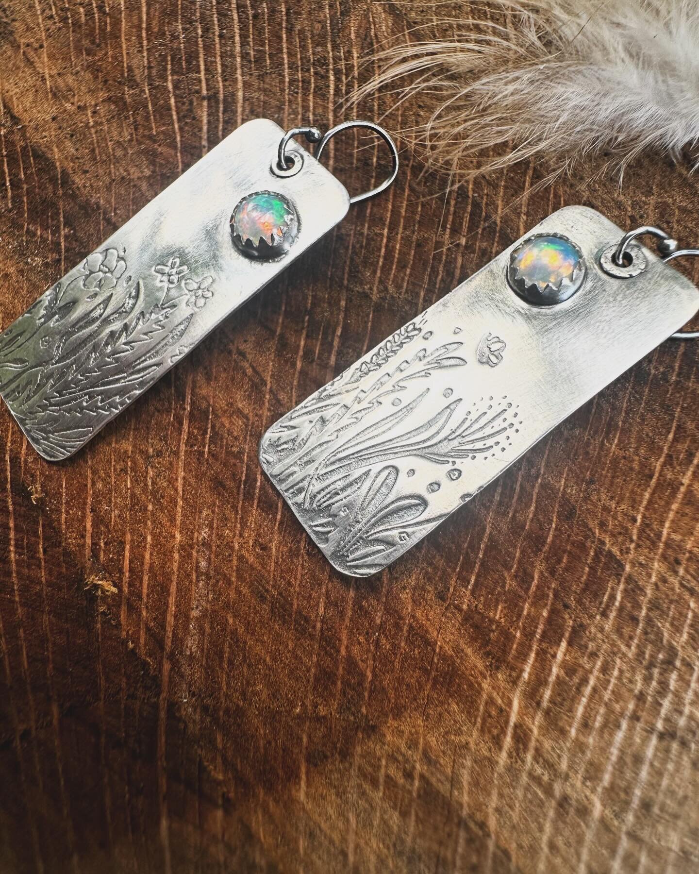 Just finished up a new pair of opal wildflower earrings and a matching necklace is in the makings. 

I&rsquo;ll be at the Peace River Art Festival this coming weekend with these and some other new goodies. 

#arttowear #artjewelry #flowerjewelry #boh