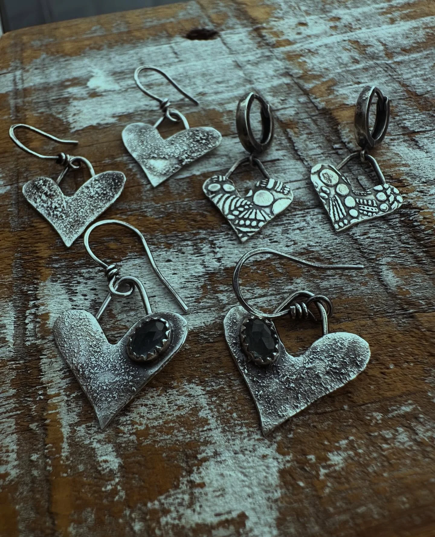 Back in Dunedin for day two of the art festival. 

#dunedinart #dunedinartist #metalsmith #rusticjewelry