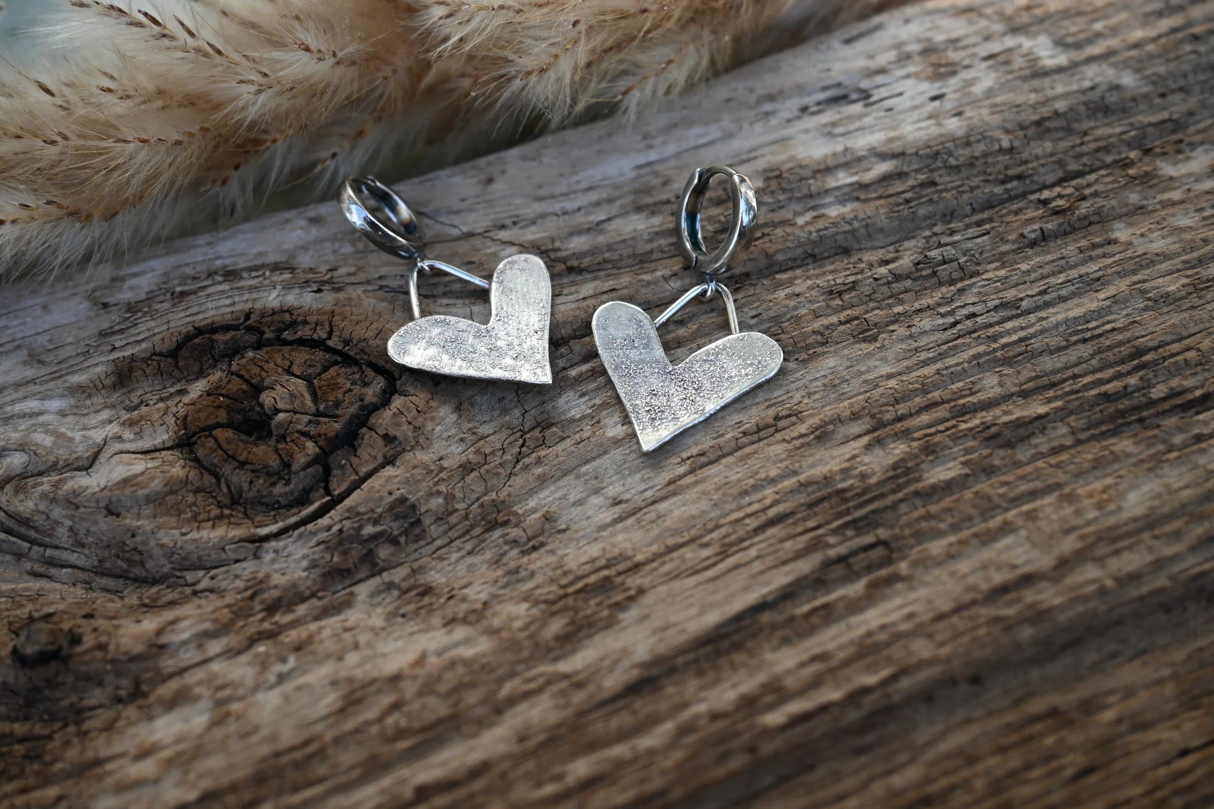 sterling silver dainty heart earrings