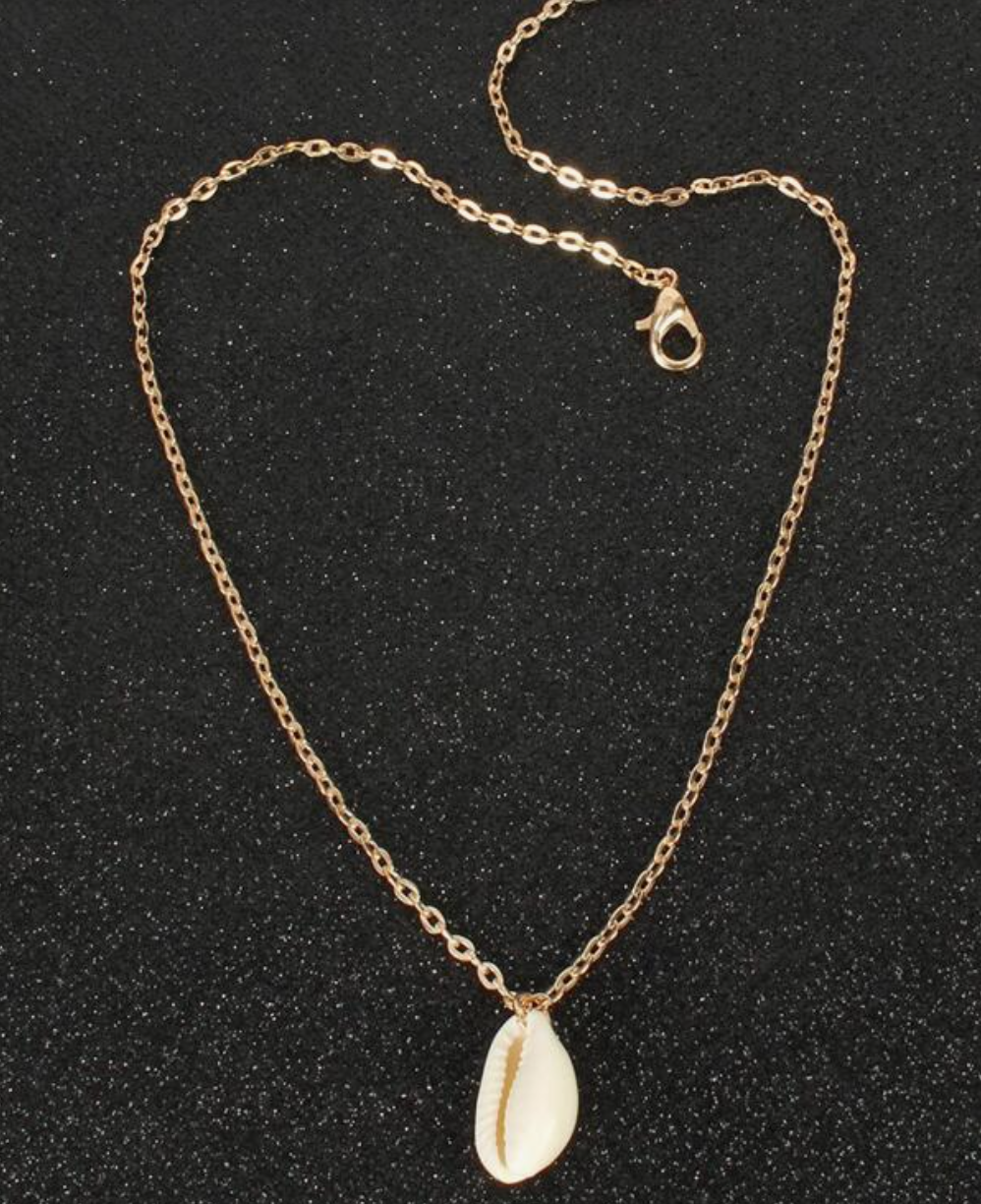 Cowrie pendant necklace 1.2 - Style Me African