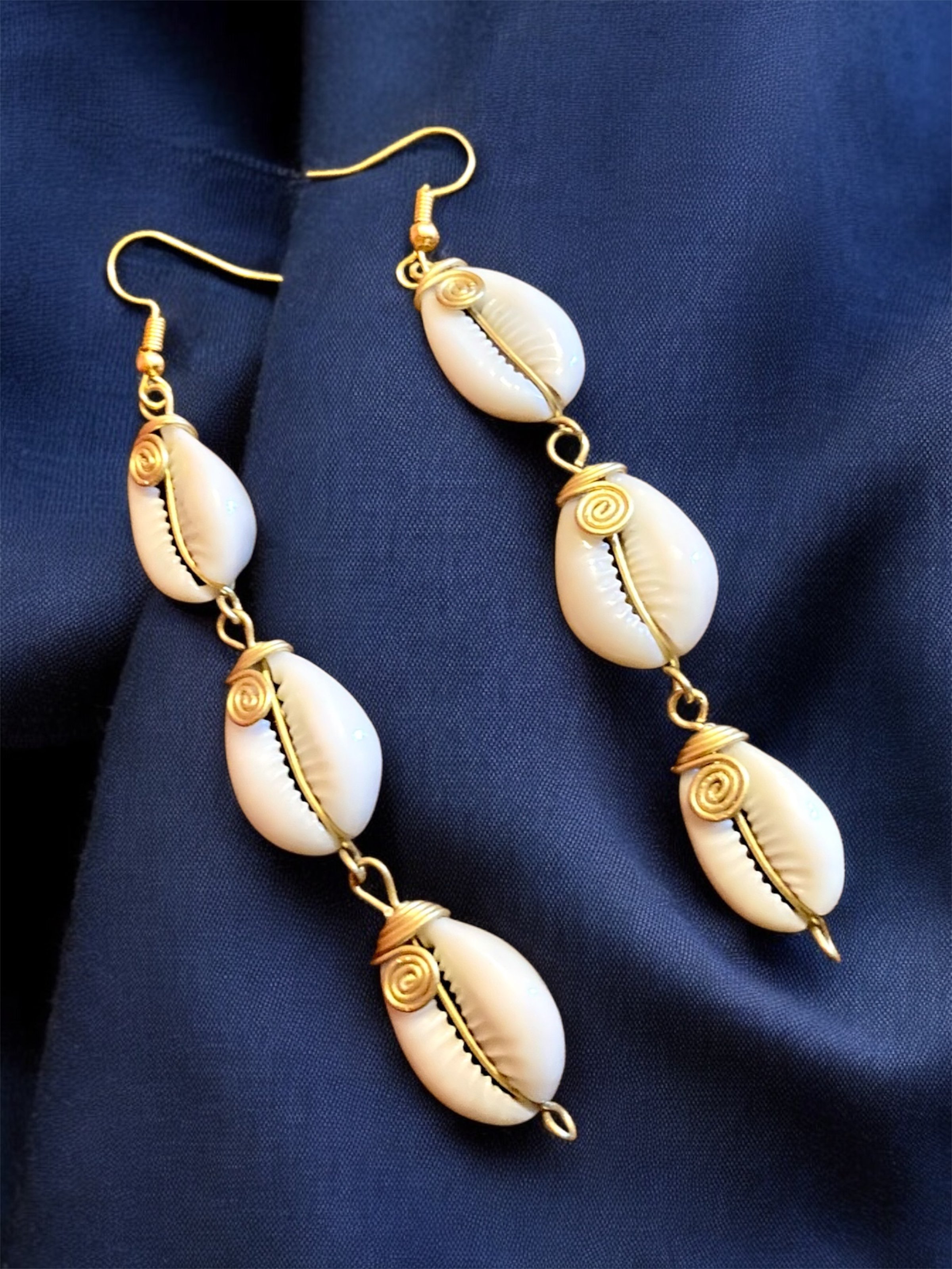 3 pcs cowrie drop earrings 1.4 - Style Me African