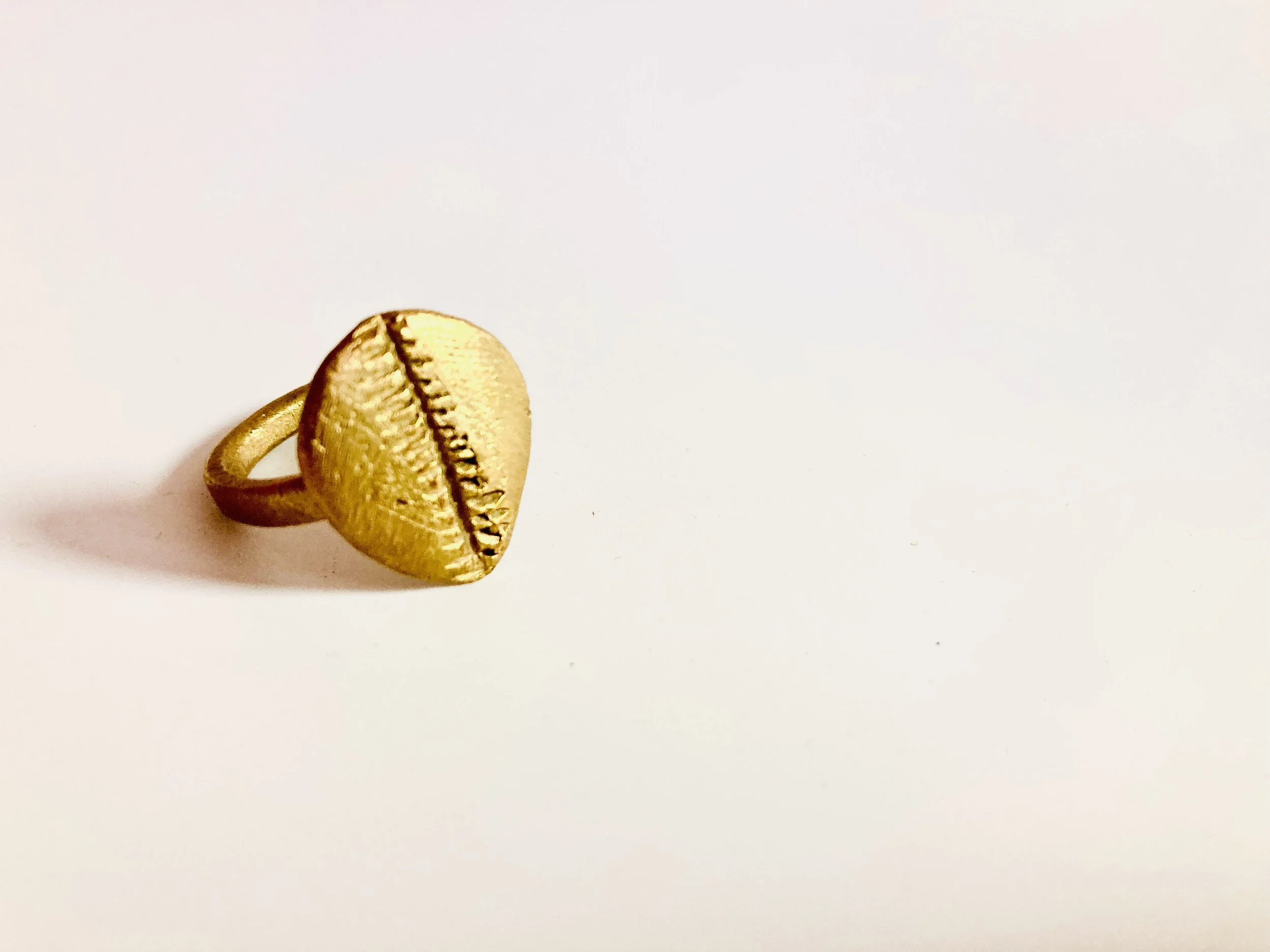 Brass cowrie ring 1.6 - Style Me African