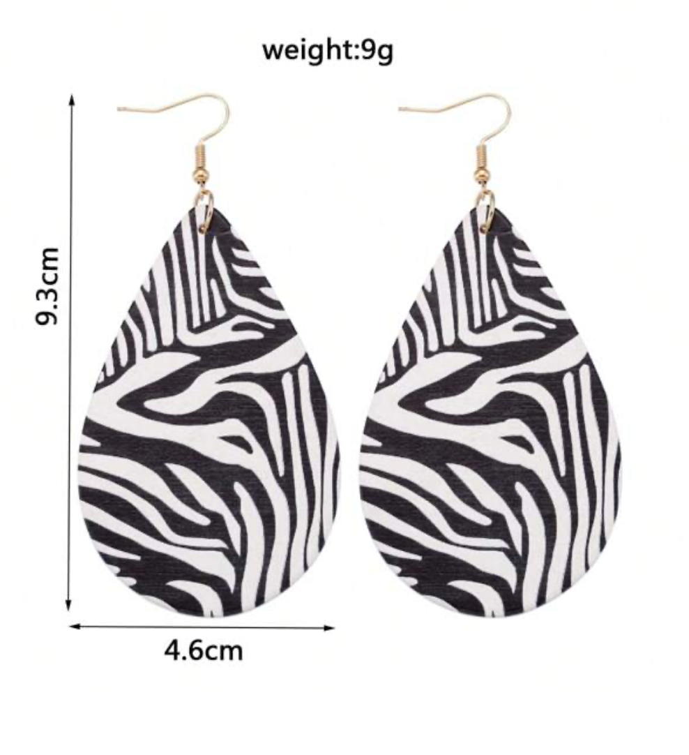 Wooden zebra earrings 1.2 - Style Me African