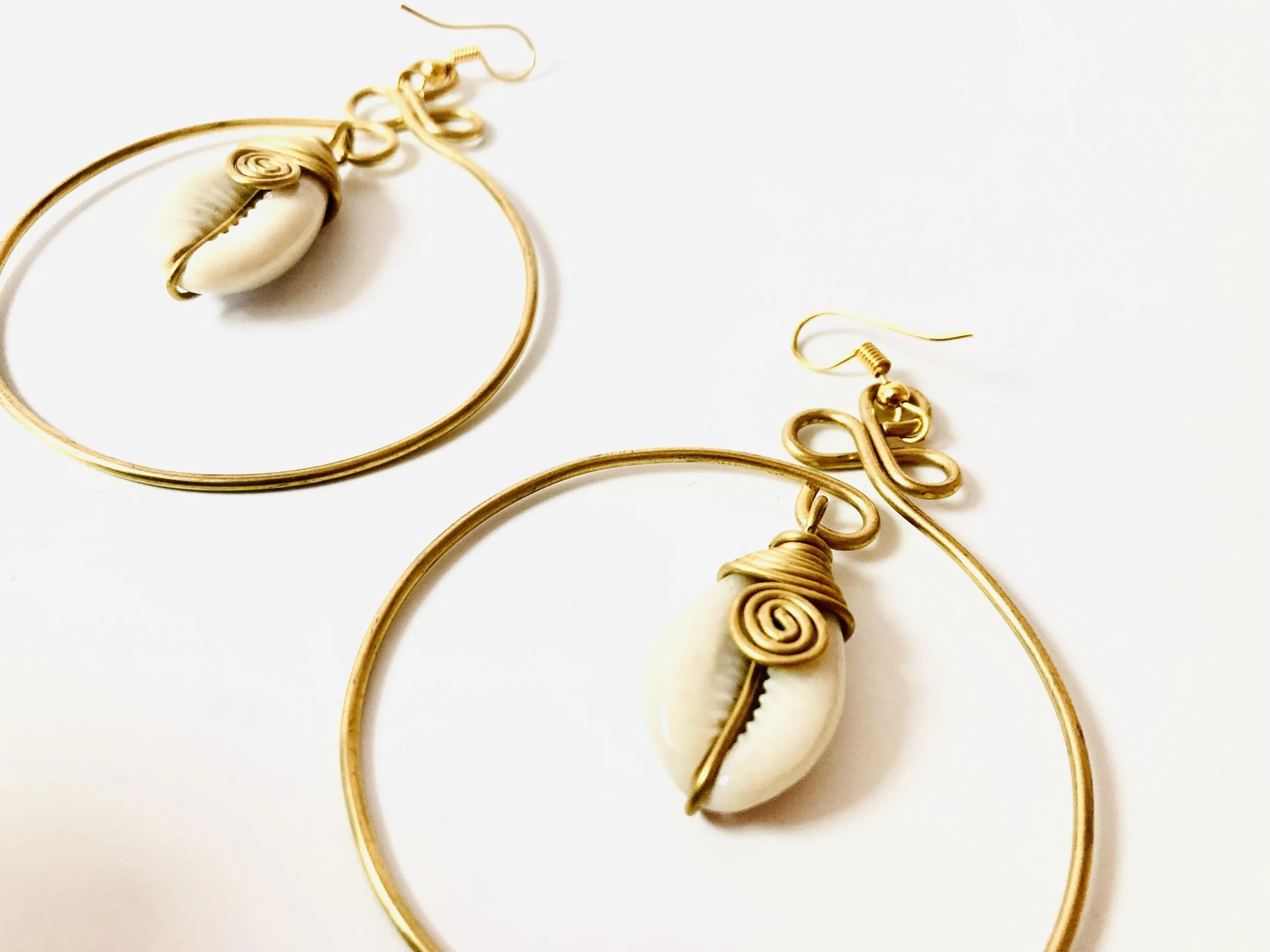 Cowrie pendant hoop earrings 1.5 - Style Me African
