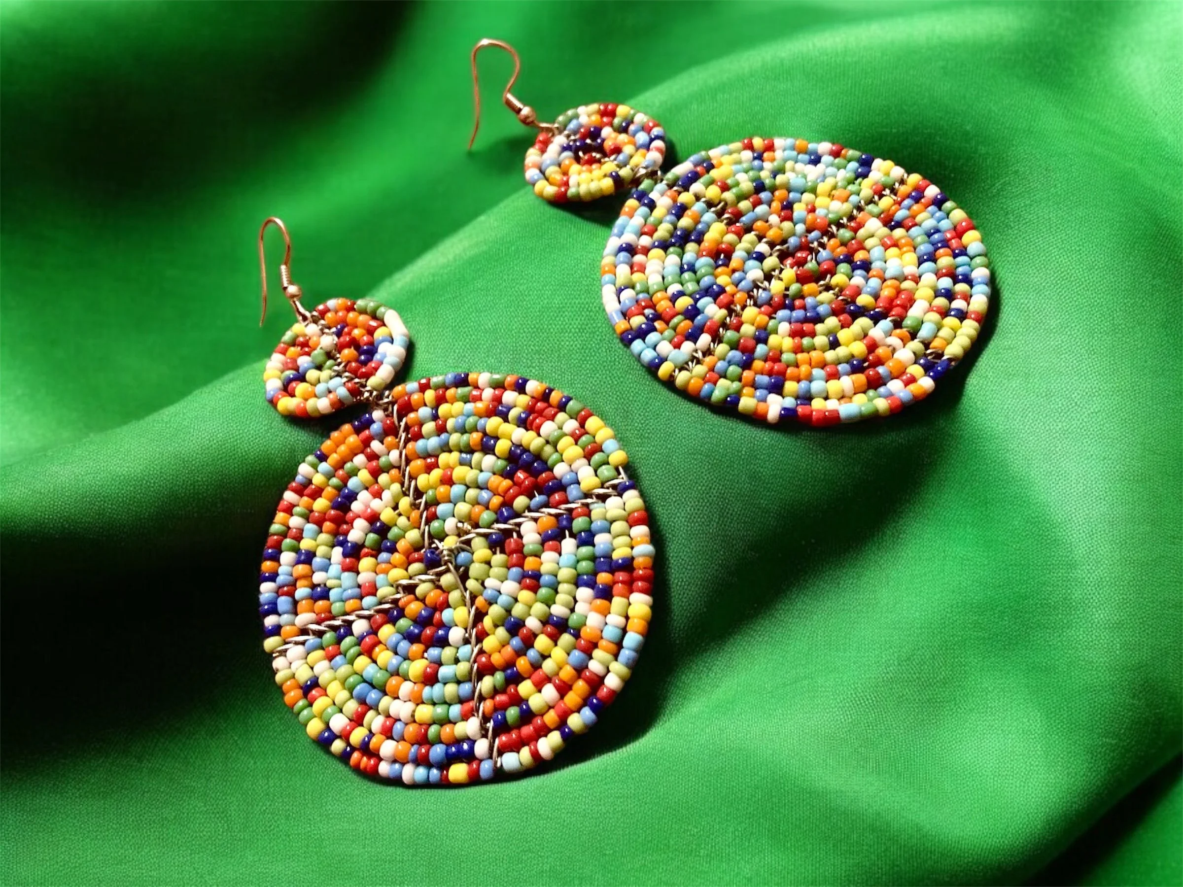 Multicoloured bead disc earrings 1.4 - Style Me African