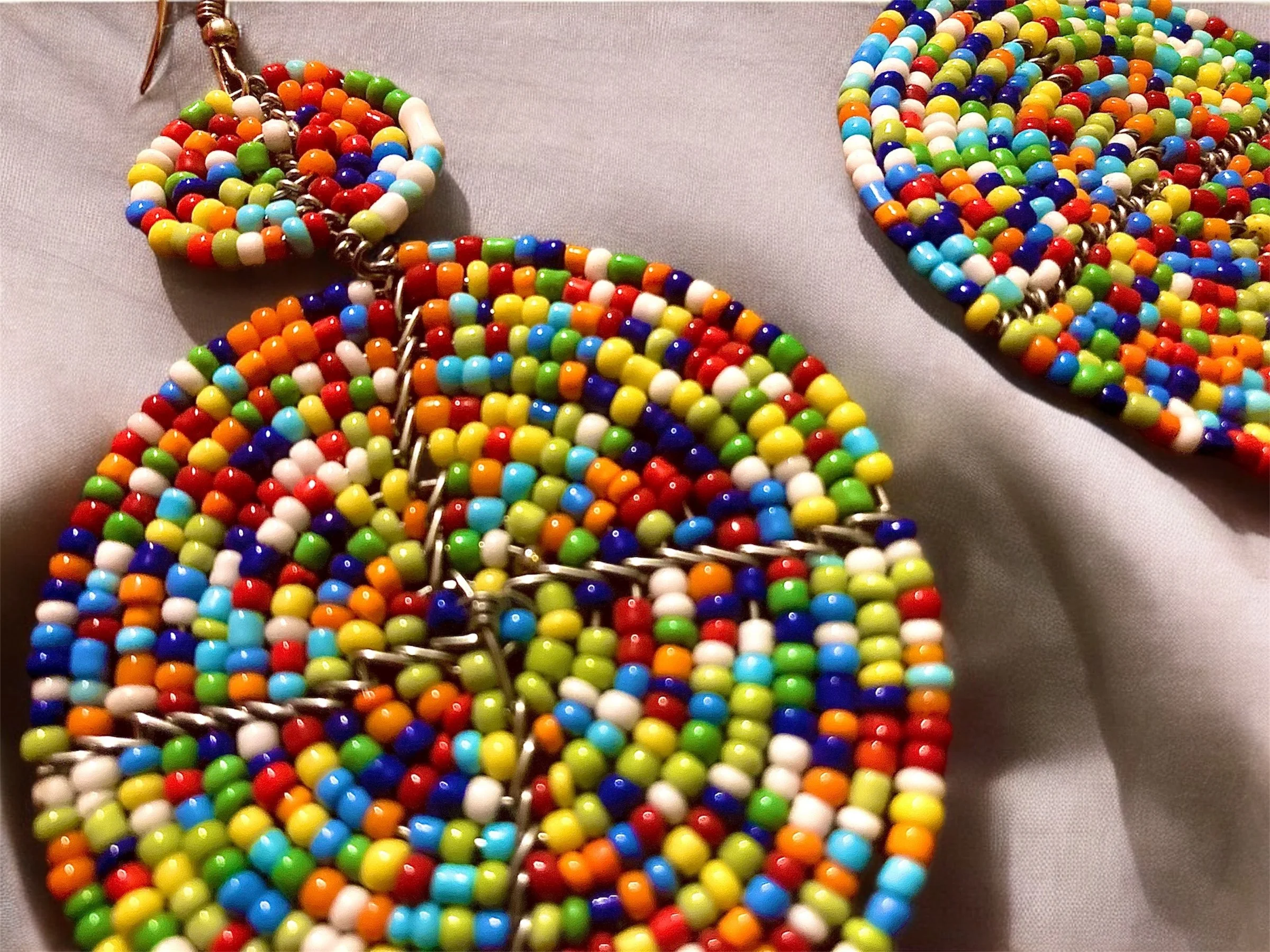 Multicoloured bead disc earrings 1.2 - Style Me African