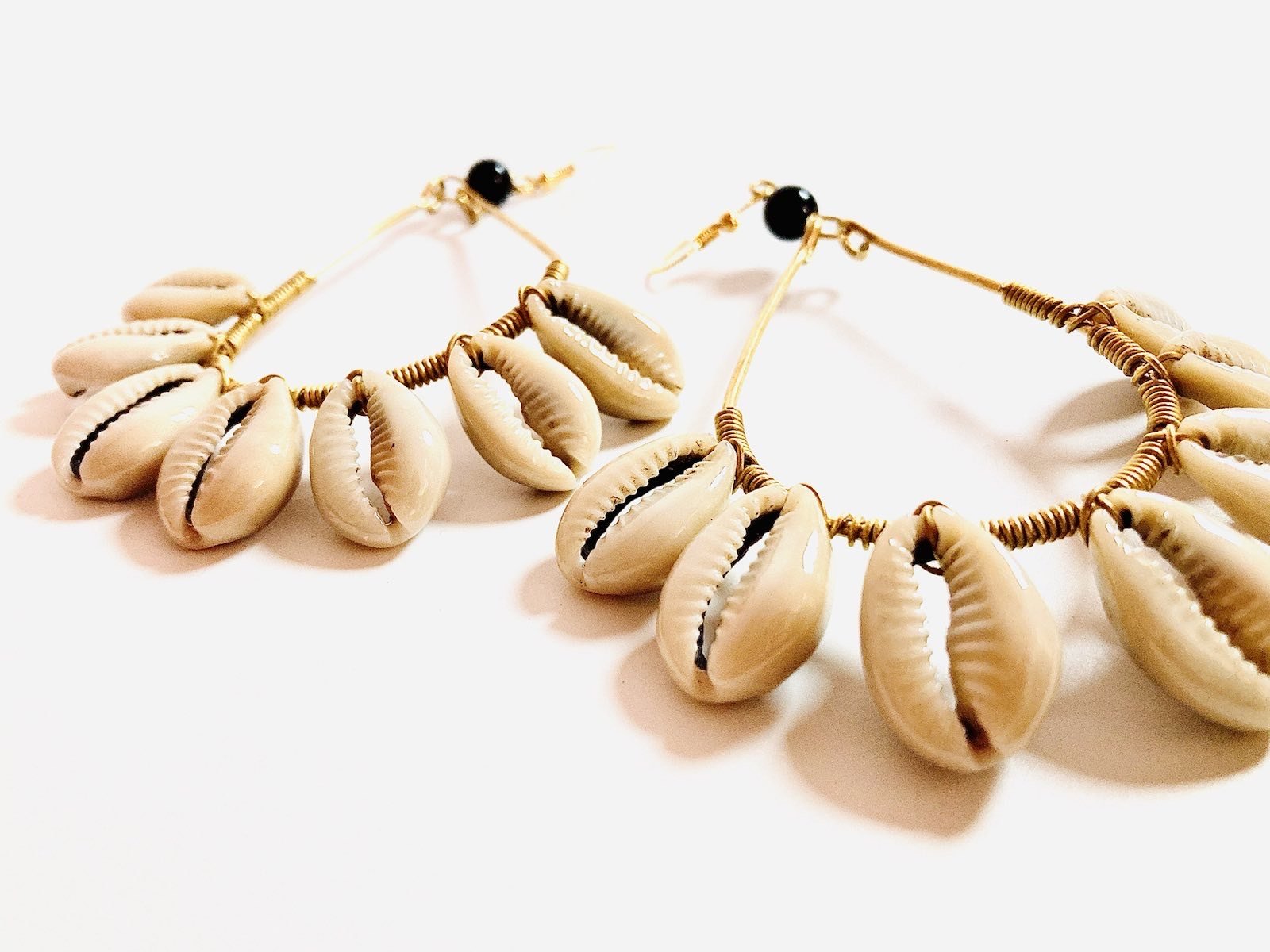 Pear drop cowrie earrings 1.1 - Style Me African