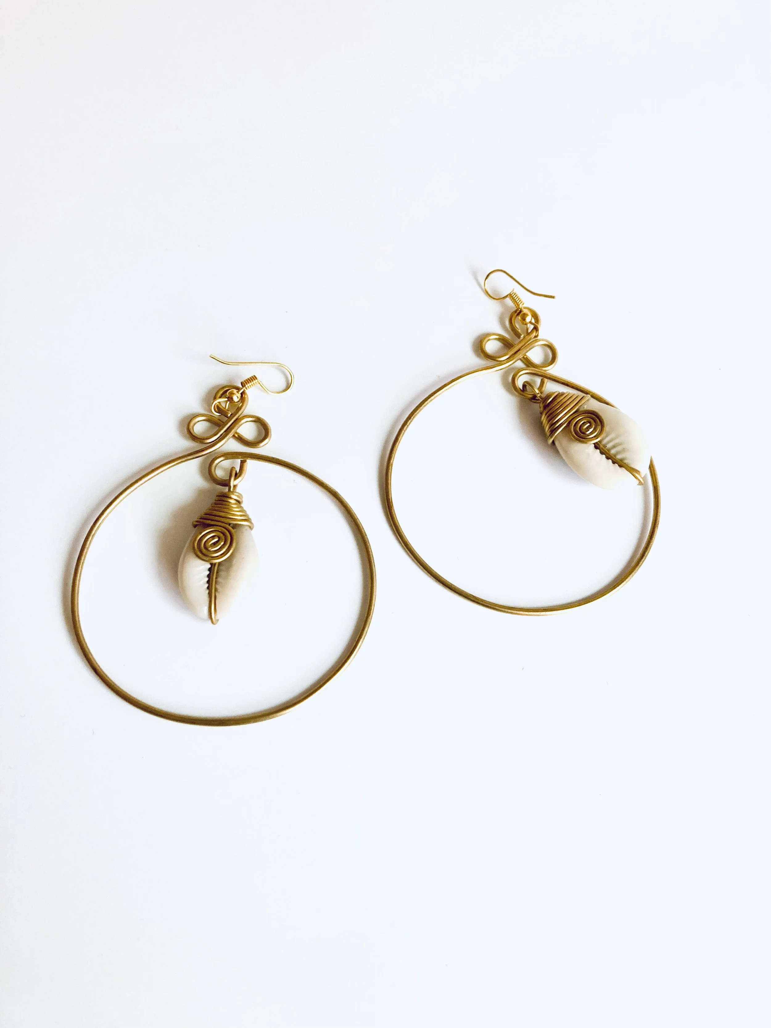 Cowrie pendant hoop earrings 1.4 - Style Me African