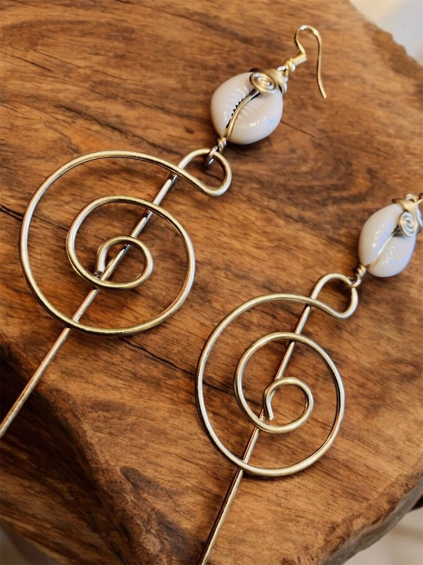Cowrie Clef symbol earrings 1.2 - Style Me African