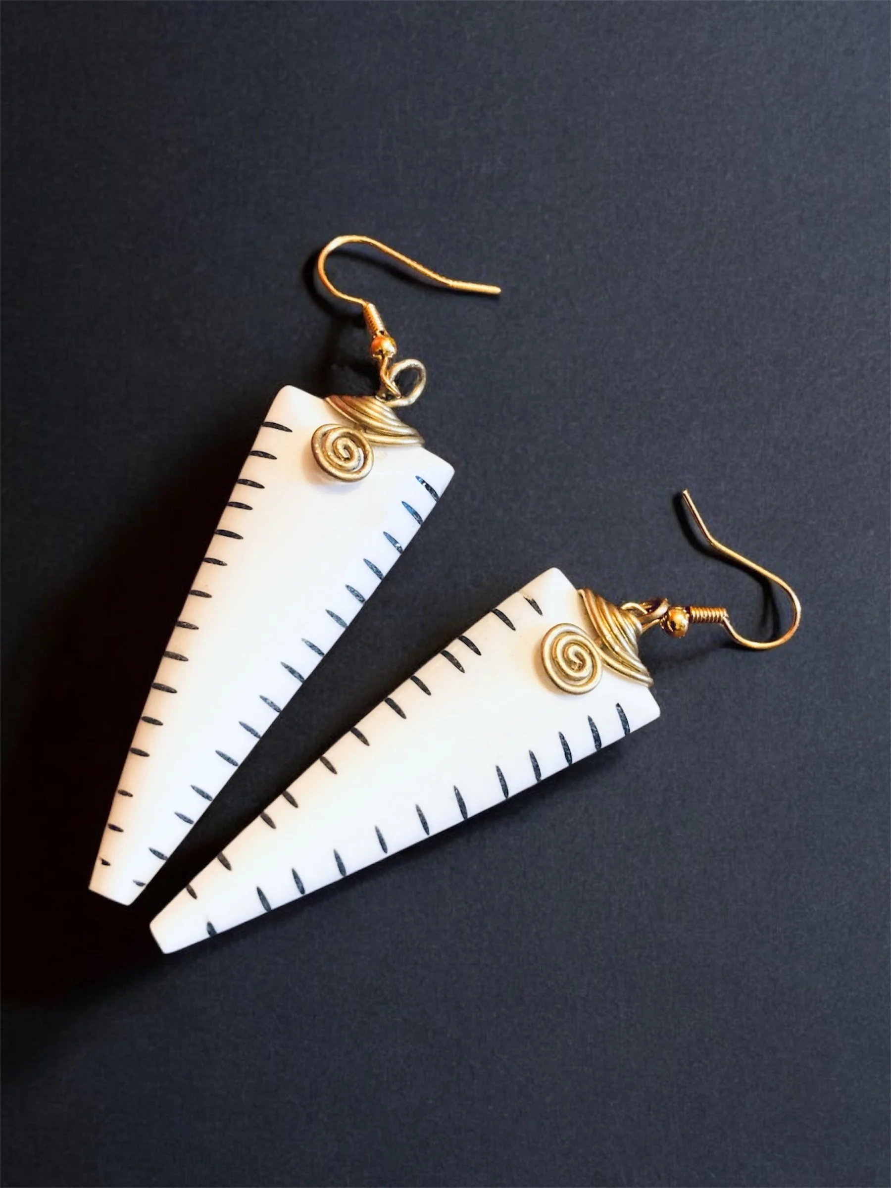 White Tribal African ethnic earrings 1.7 - Style Me African